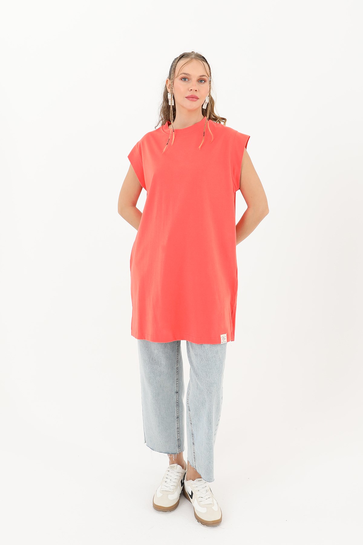 Kadın Basic Kolsuz T-shirt  - 30725TUN - Mercan Tunik Soul 