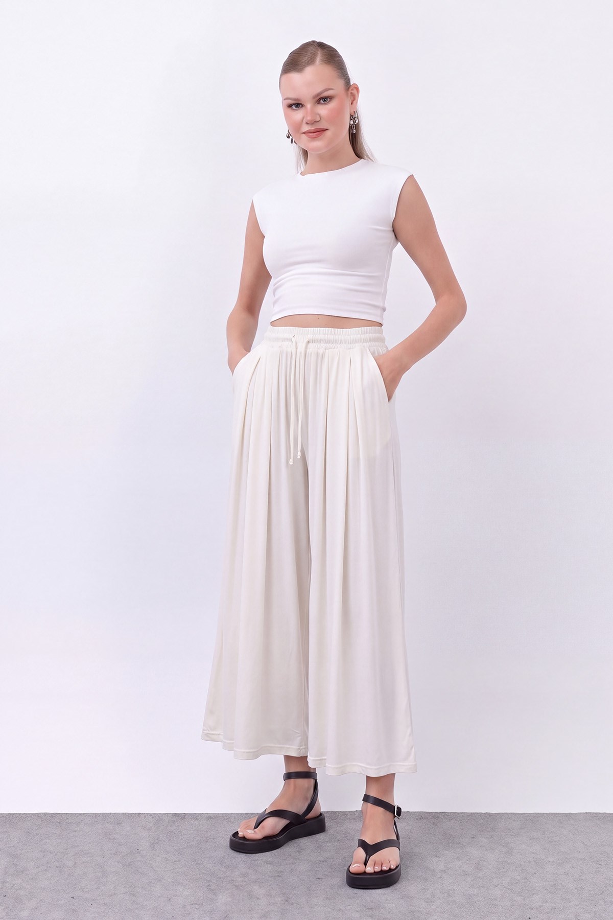 Kadın Beli Kuşaklı Etek Görünümlü Pantolon - 20664PNT - Ekru Pantolon Loreen 