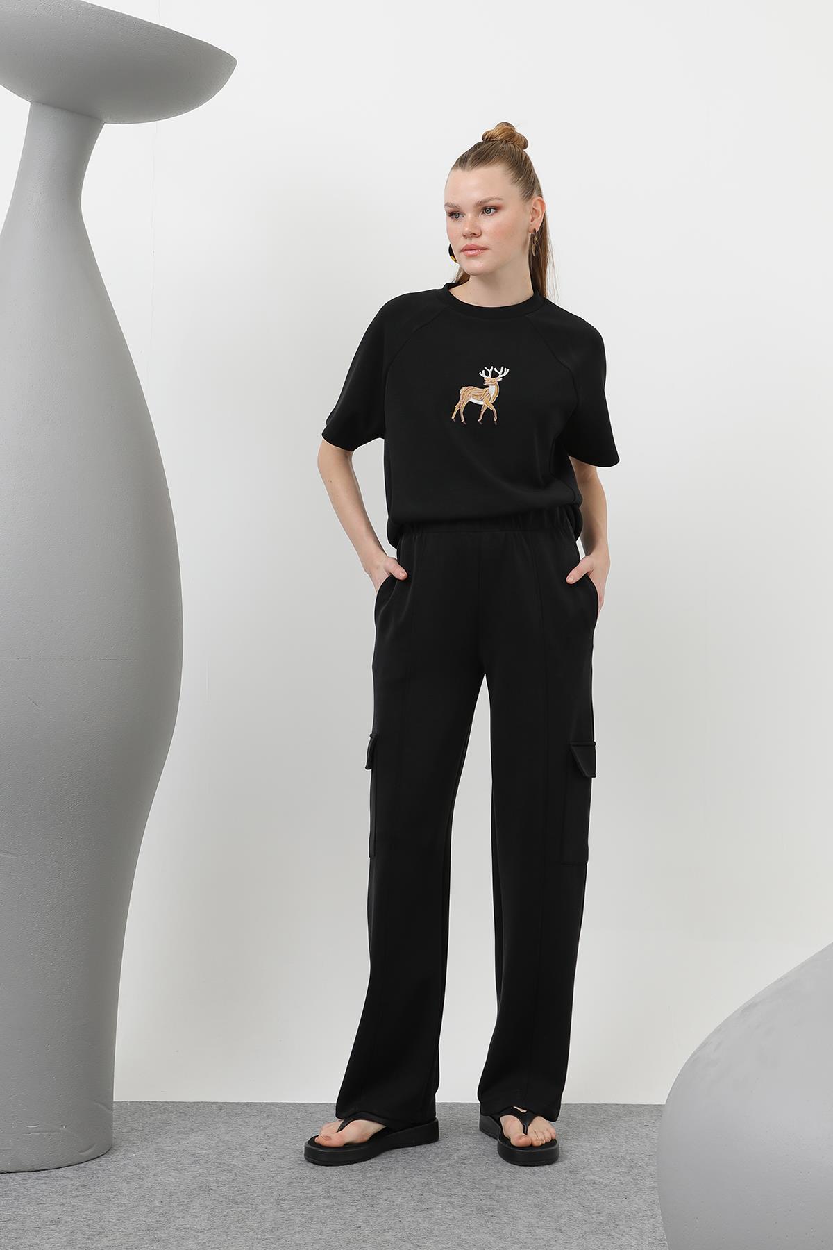 Kadın Ön Geyik Nakışlı Tshirt - 32119TSH - BLACK