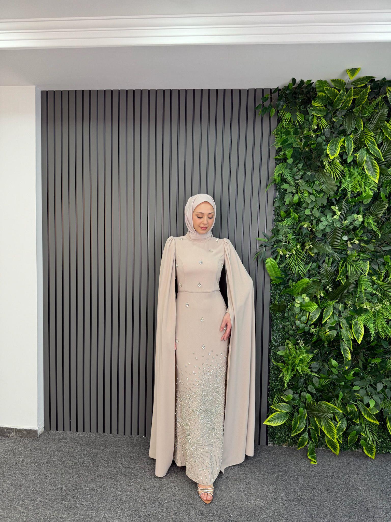 Abiye
Alya Abiye Bej