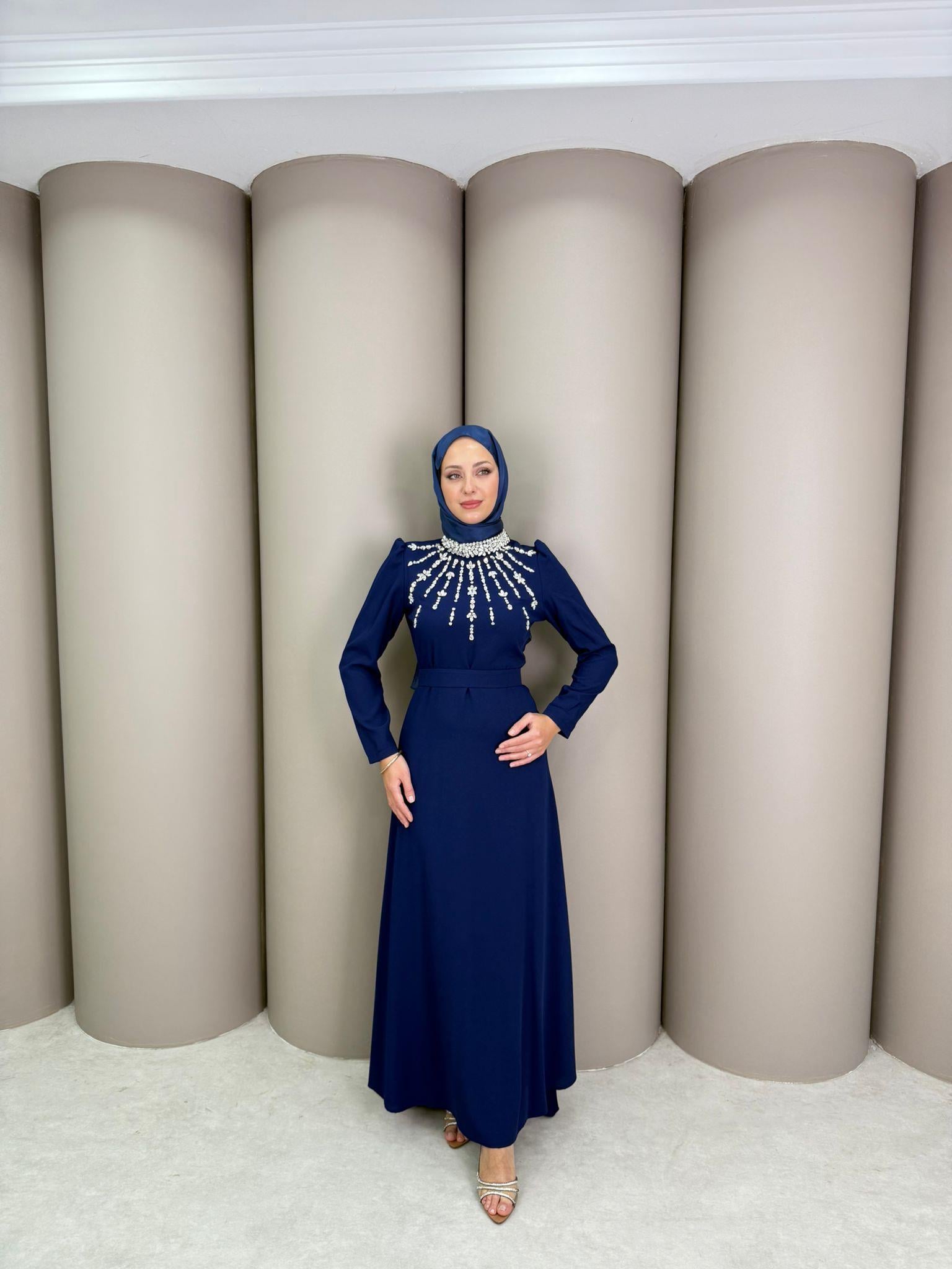 Abiye
Ayliz Abiye Lacivert