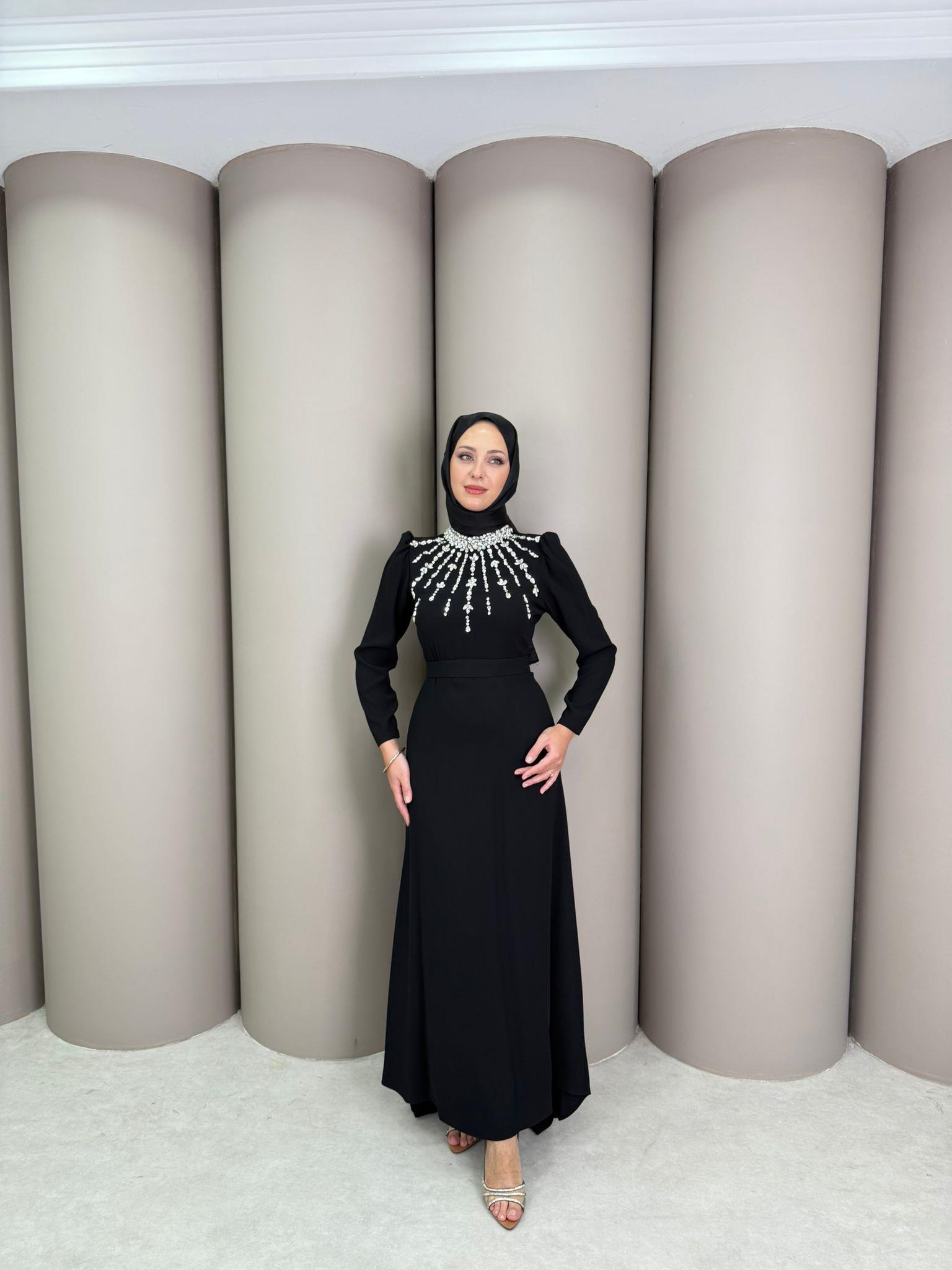 Abiye
Ayliz Abiye Siyah