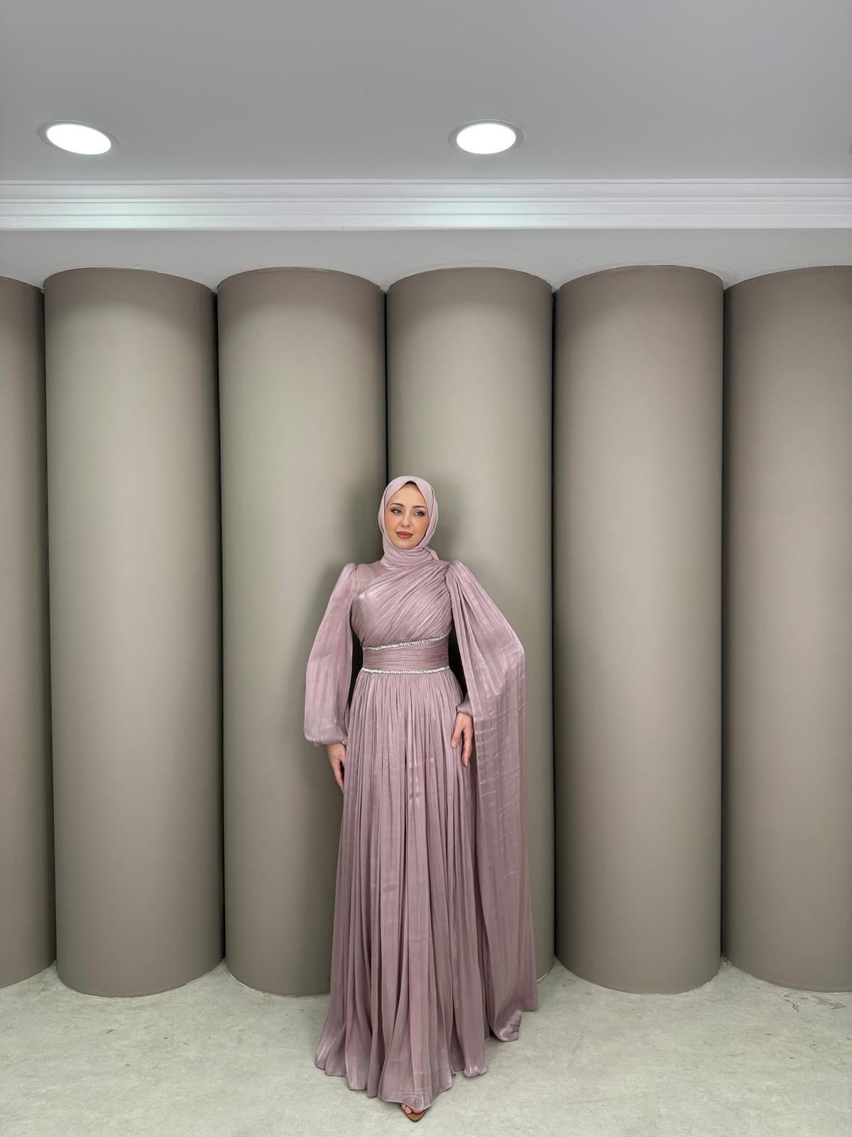 Abiye
Cara Abiye Gül Kurusu