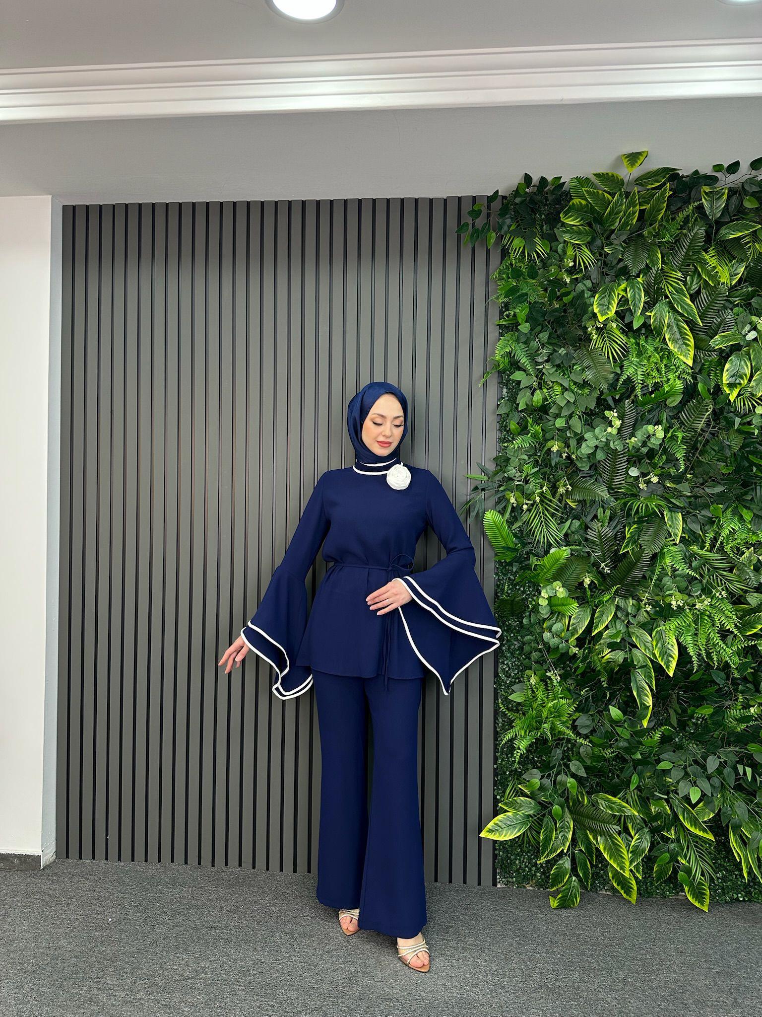 Abiye
Doğa Takım Lacivert