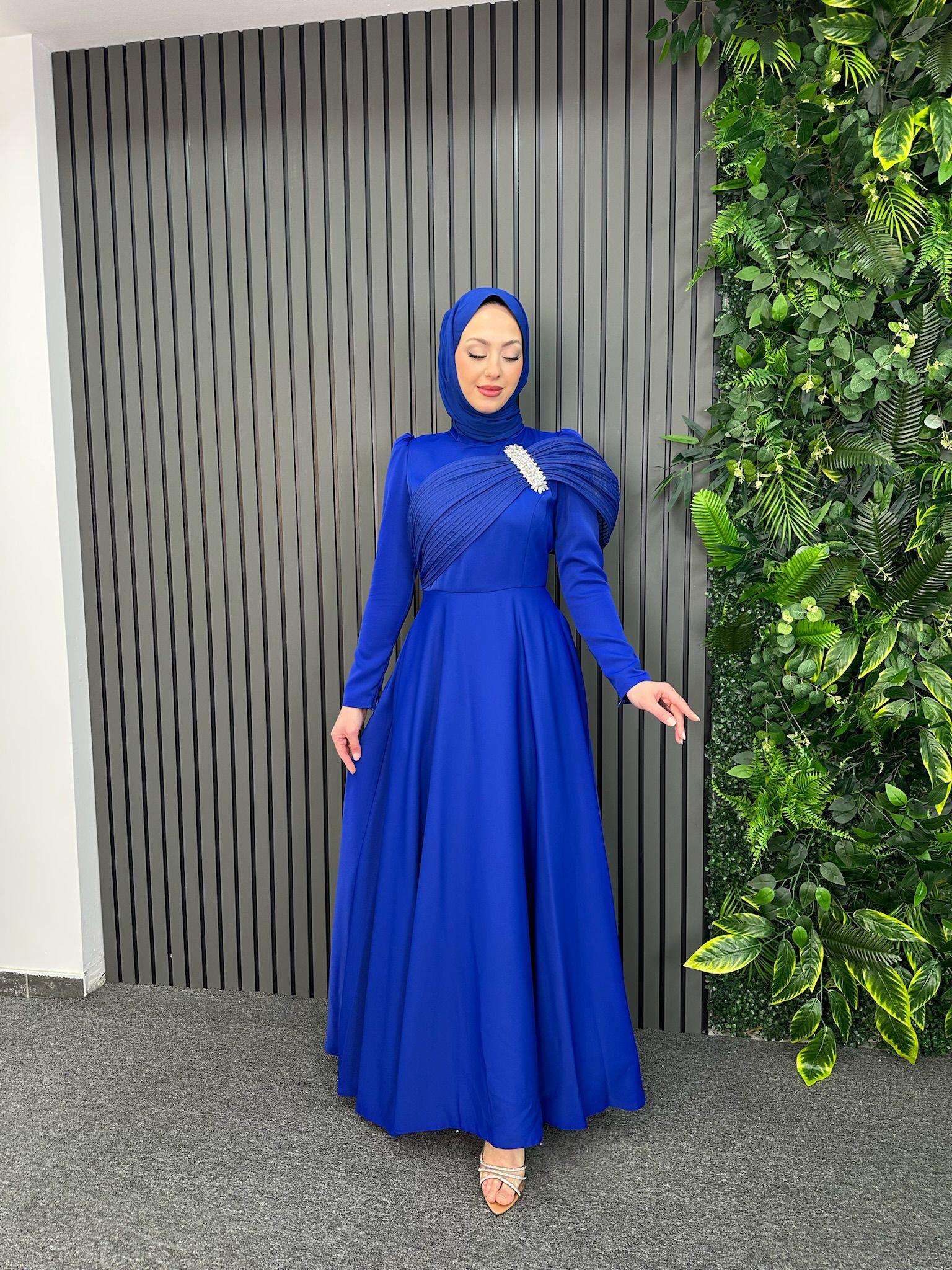 Abiye
Elegance Abiye Saks