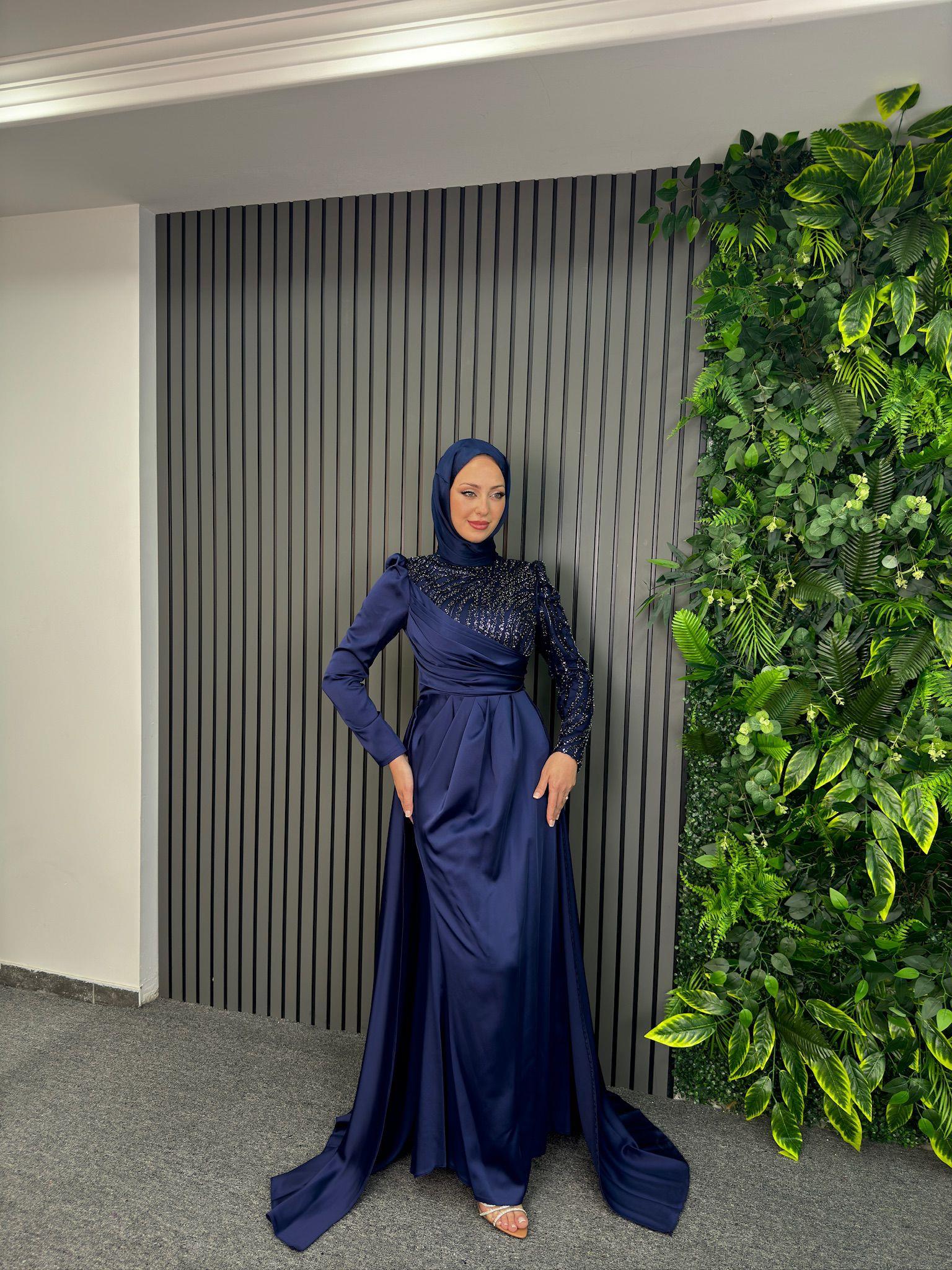 Abiye
İdil Abiye Lacivert