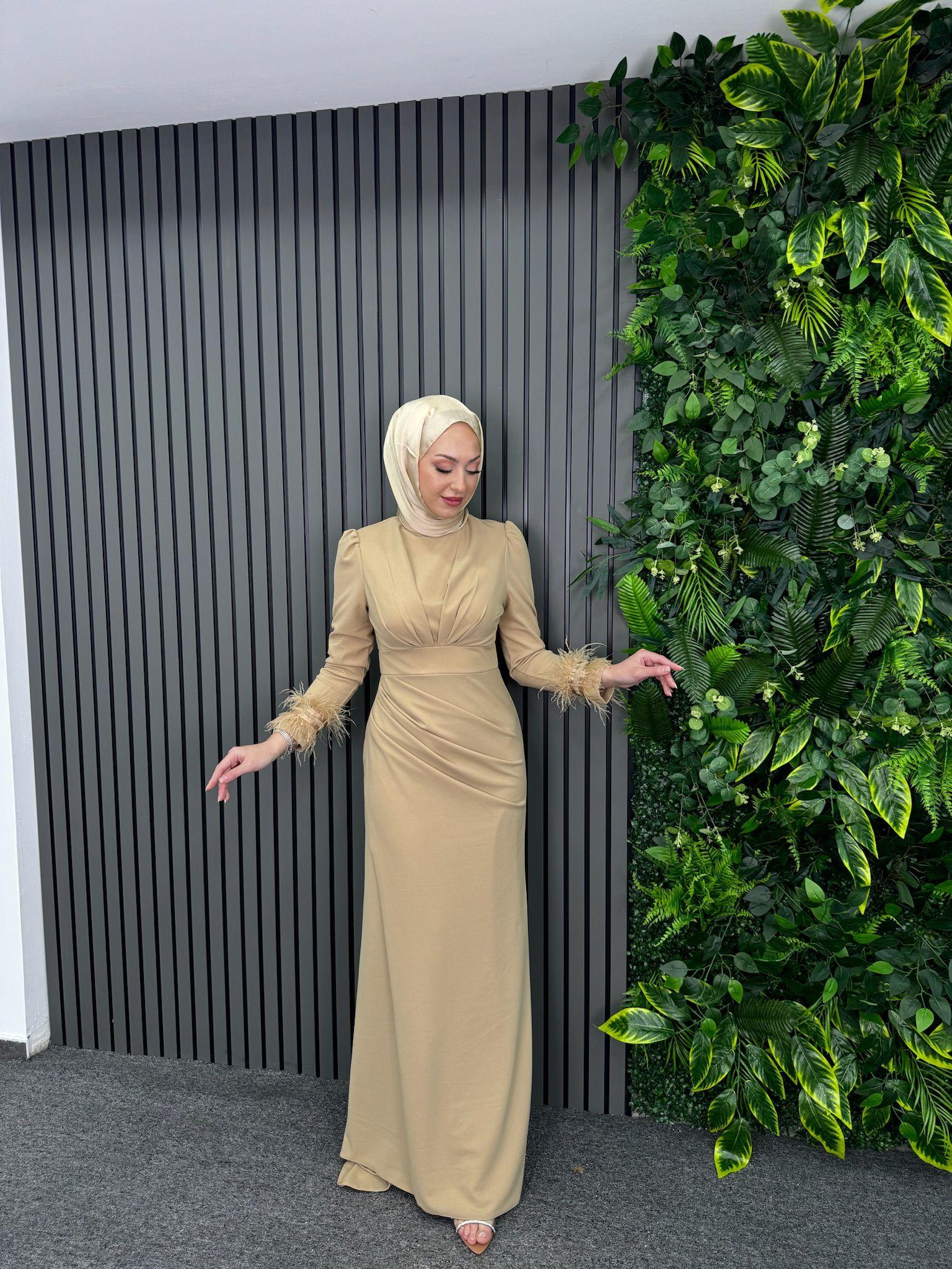 Abiye
Lal Abiye Krem