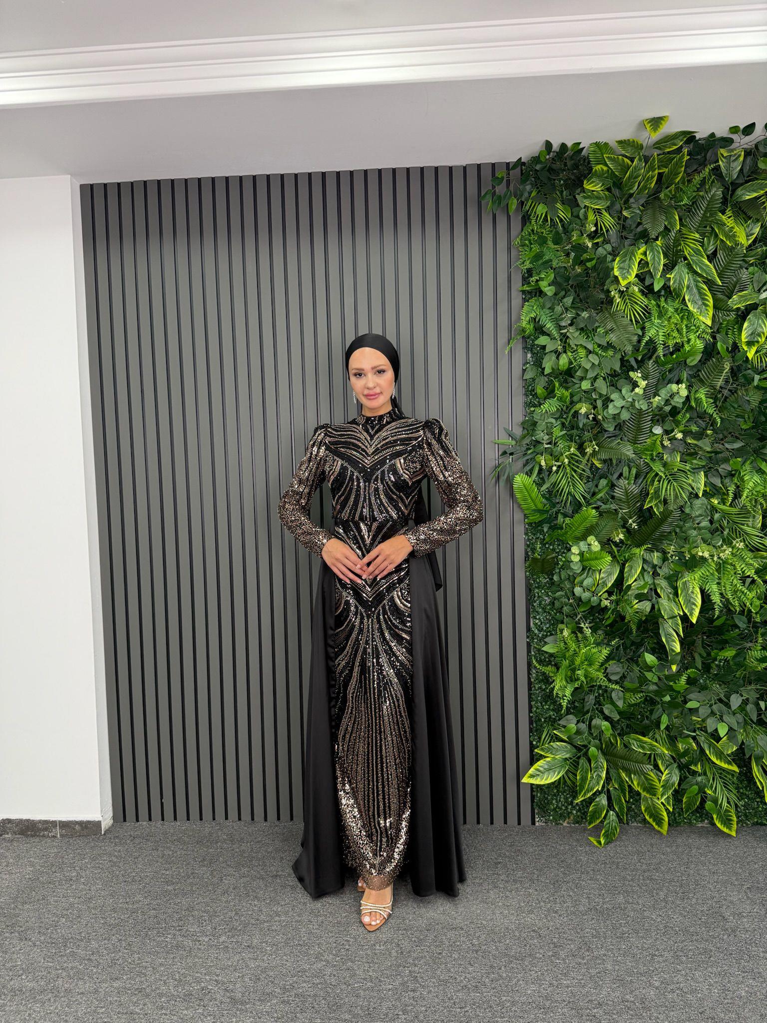 Abiye
Livia Abiye Siyah