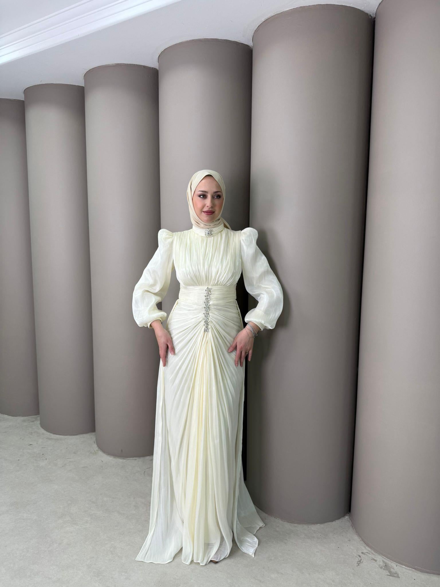 Abiye
Maya Abiye Ekru 