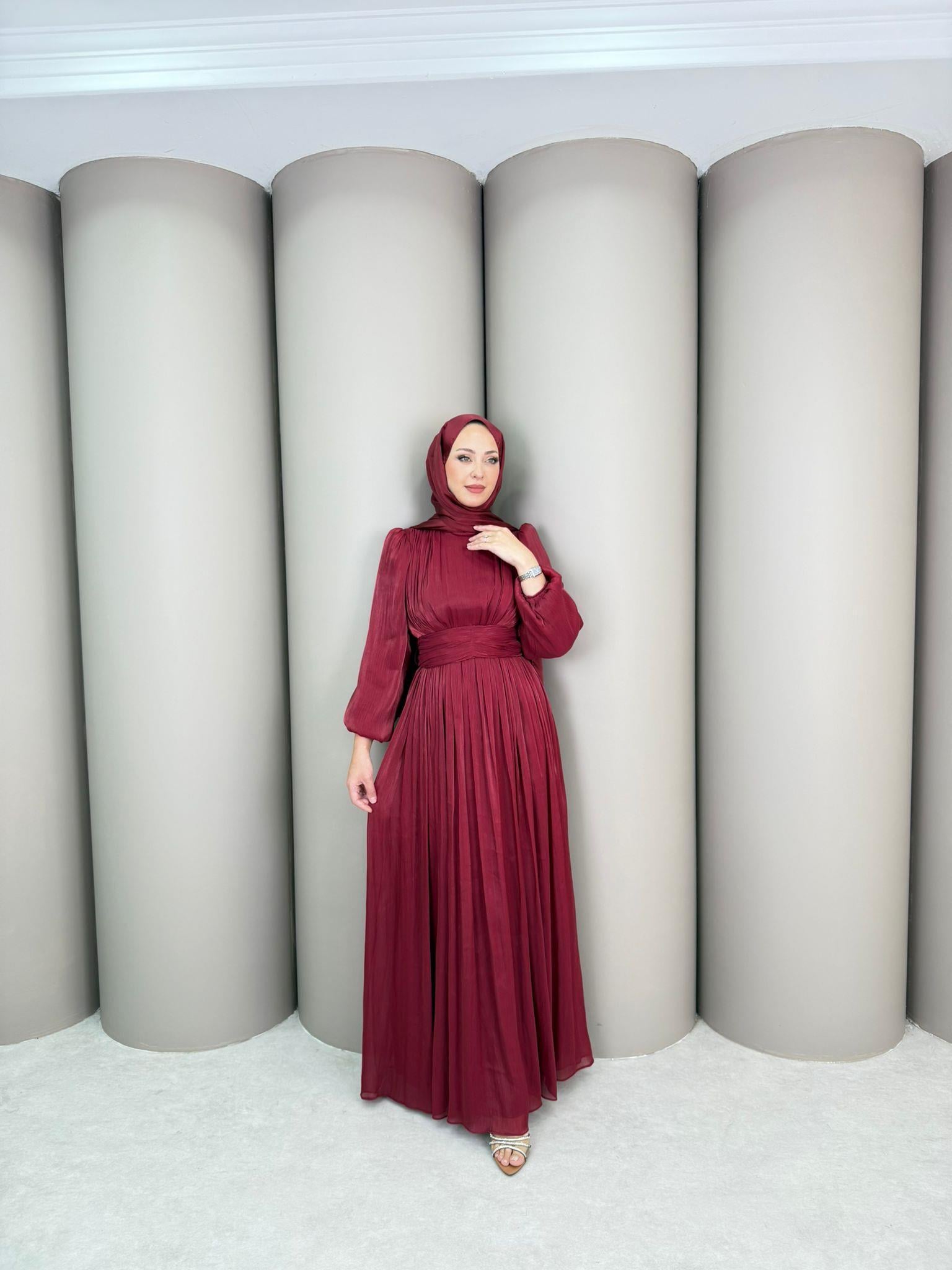 Abiye
Müge Abiye Bordo