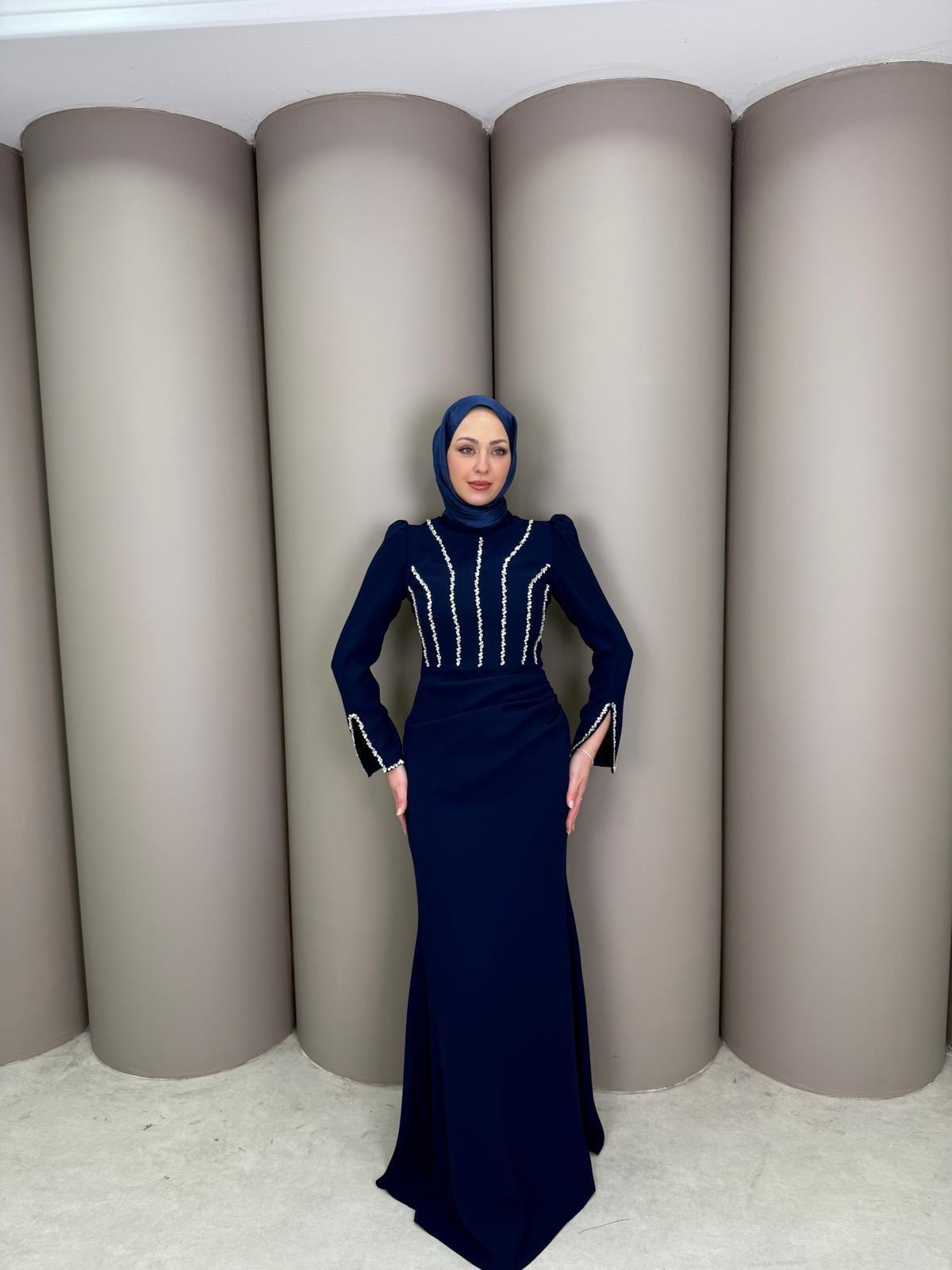 Abiye
Nazende Abiye Lacivert