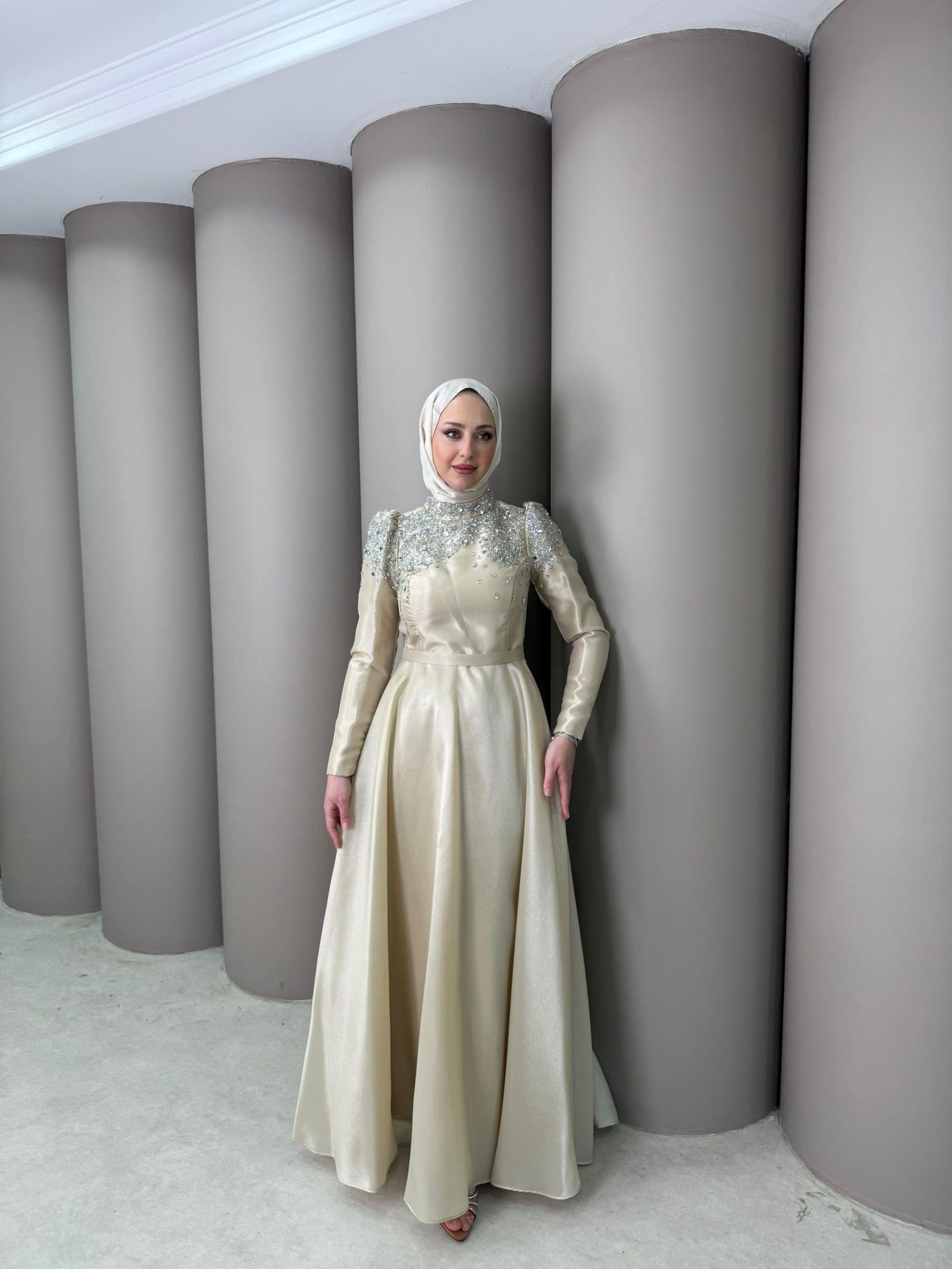 Abiye
Pera Elbise Gold