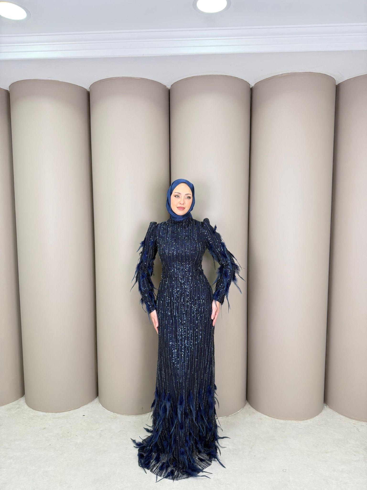 Abiye
Selena Abiye Lacivert