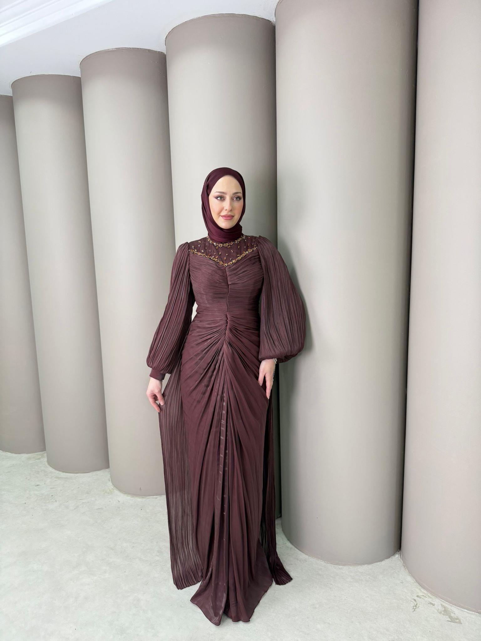 Abiye
Swan Abiye Kahve