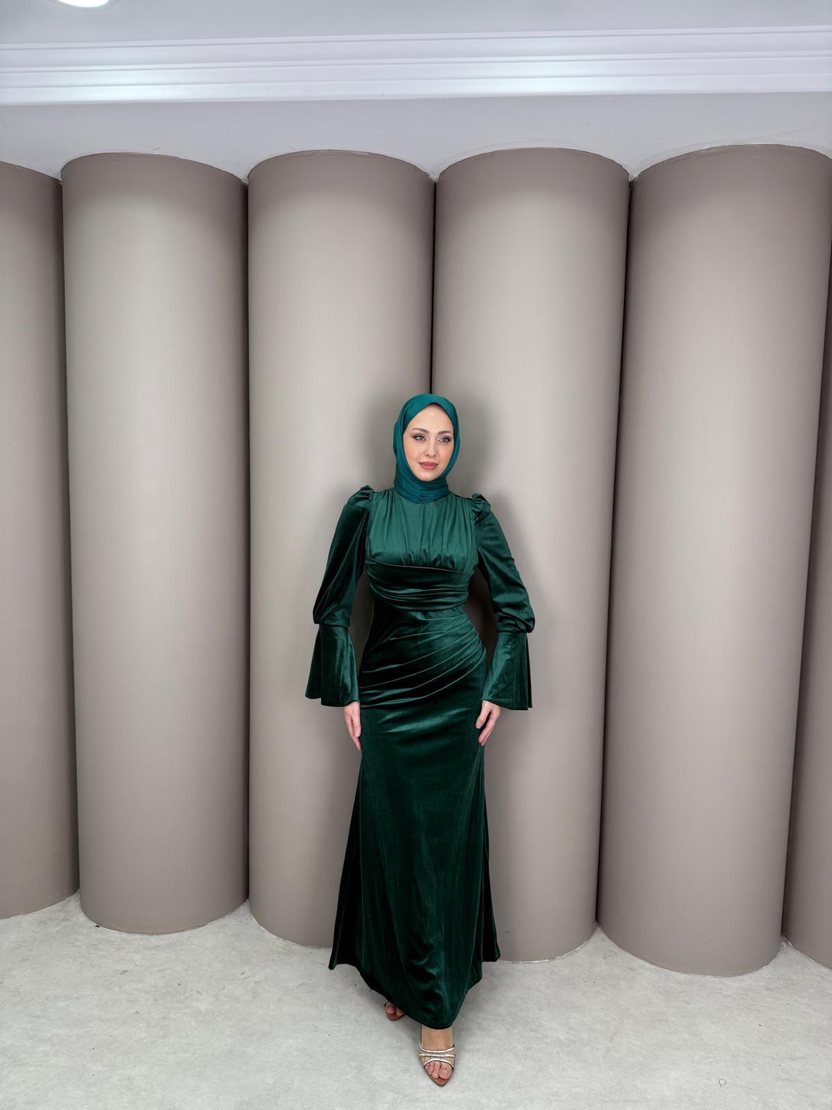 Abiye
Anara Abiye Zümrüt Yeşil