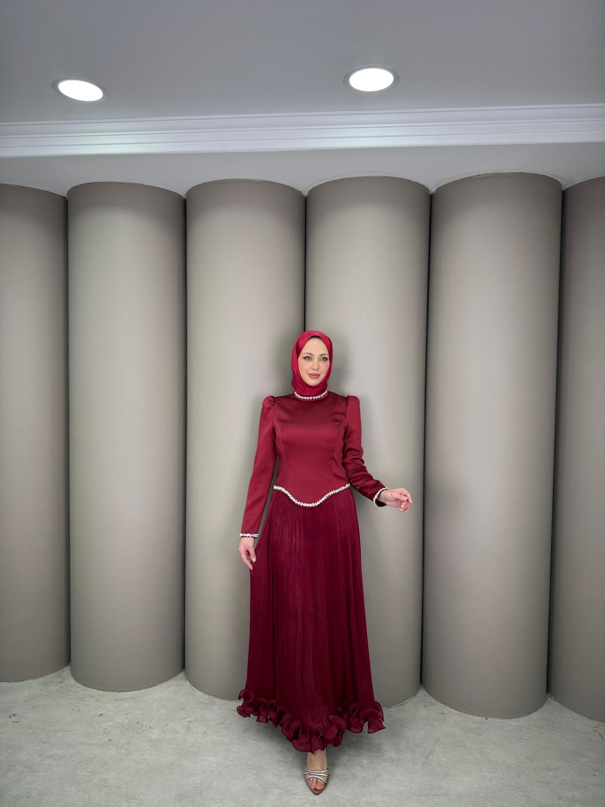 Abiye
Arya Abiye Bordo