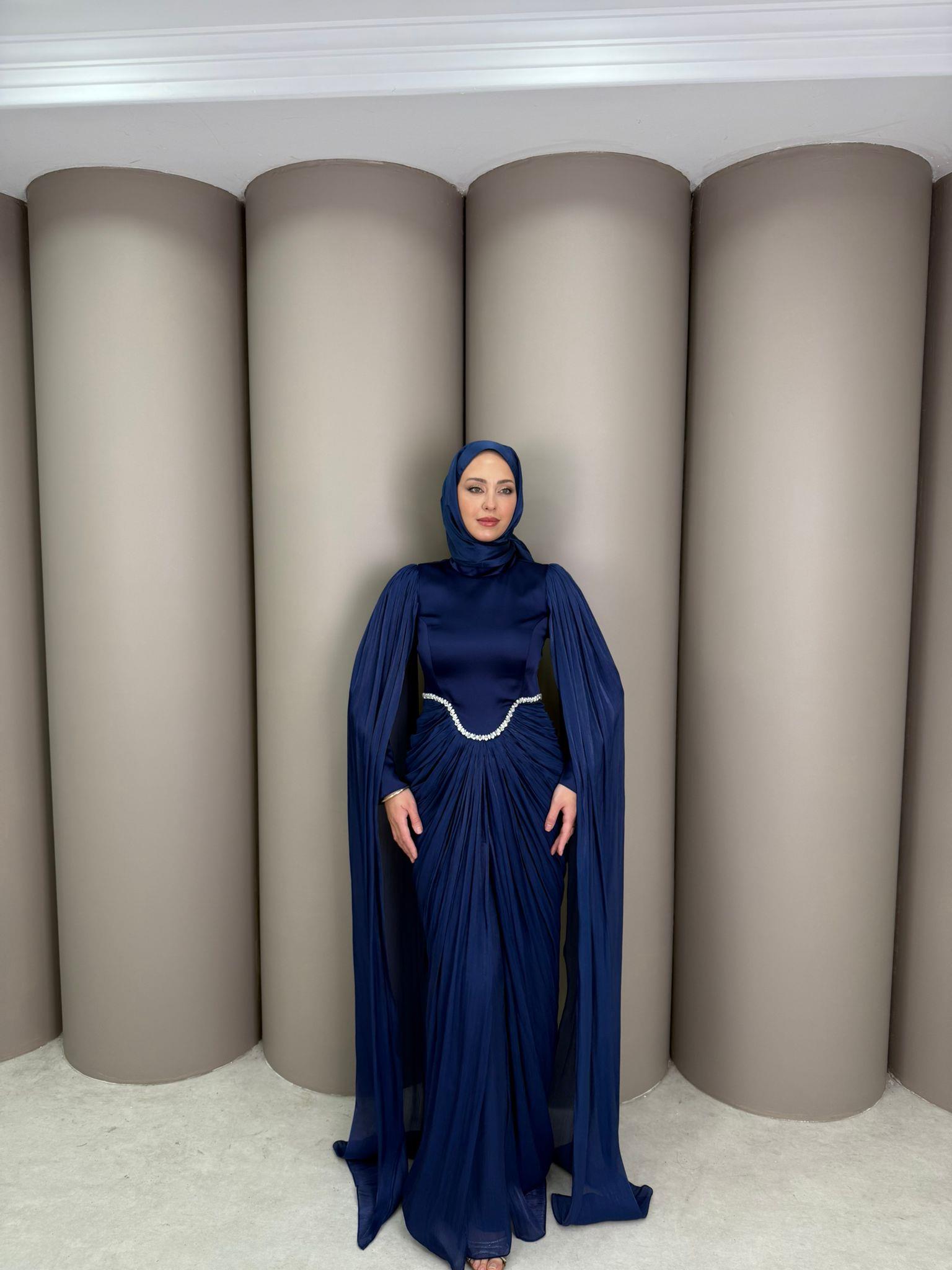 Abiye
Aura Abiye Lacivert