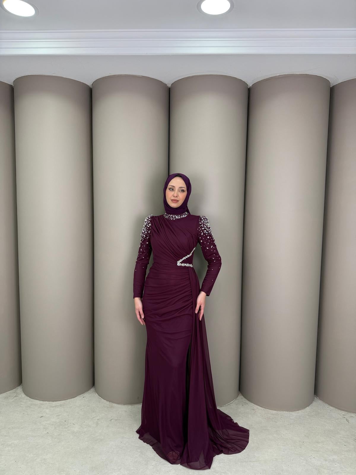 Abiye
Berry Abiye Cherry