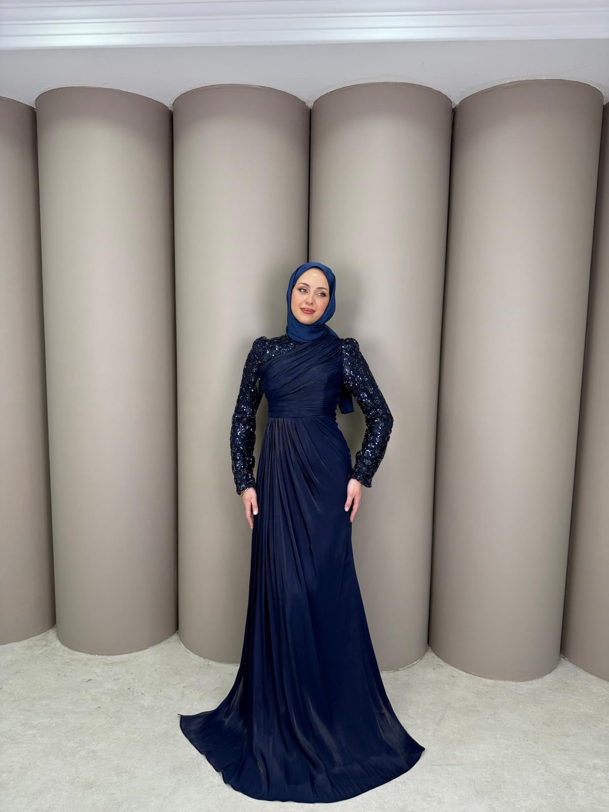 Abiye
Betty Abiye Lacivert