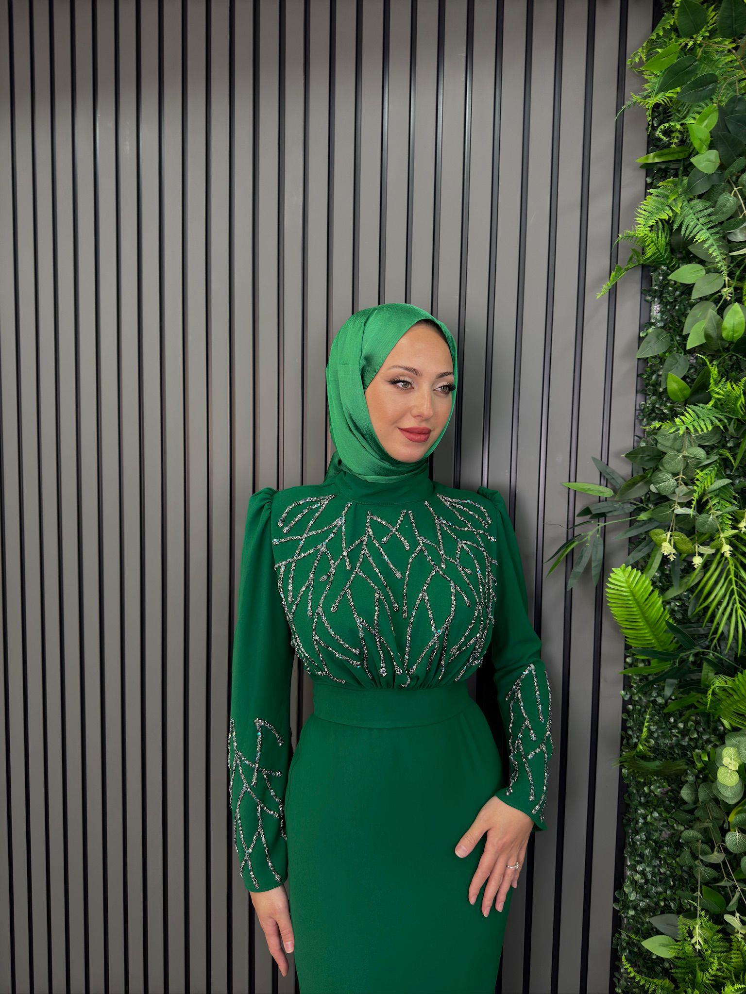 Abiye
Çalıkuşu Zümrüt Yeşili