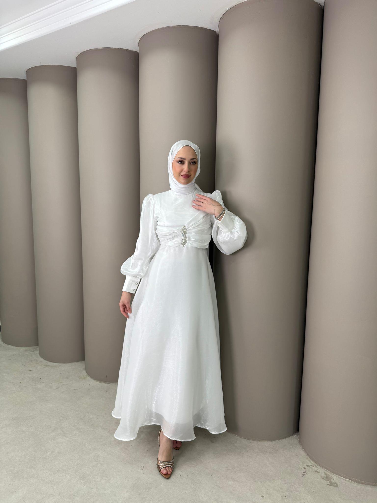 Abiye
Celeste Abiye Beyaz