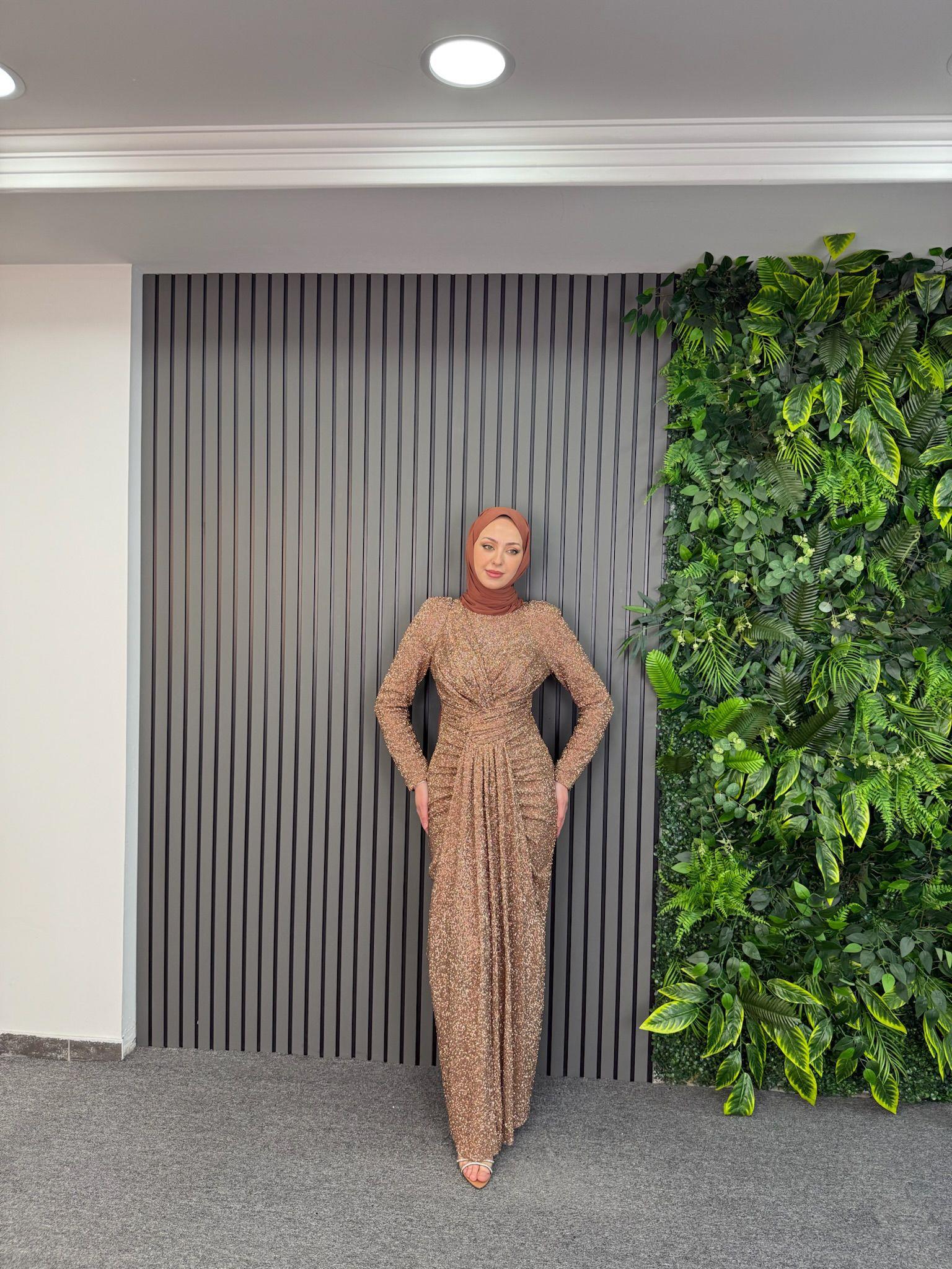 Abiye
Charlotte Abiye Gold