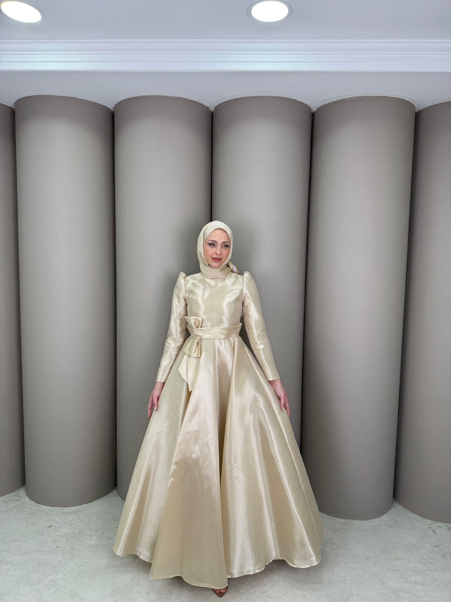 Abiye
Cindy Abiye Bej