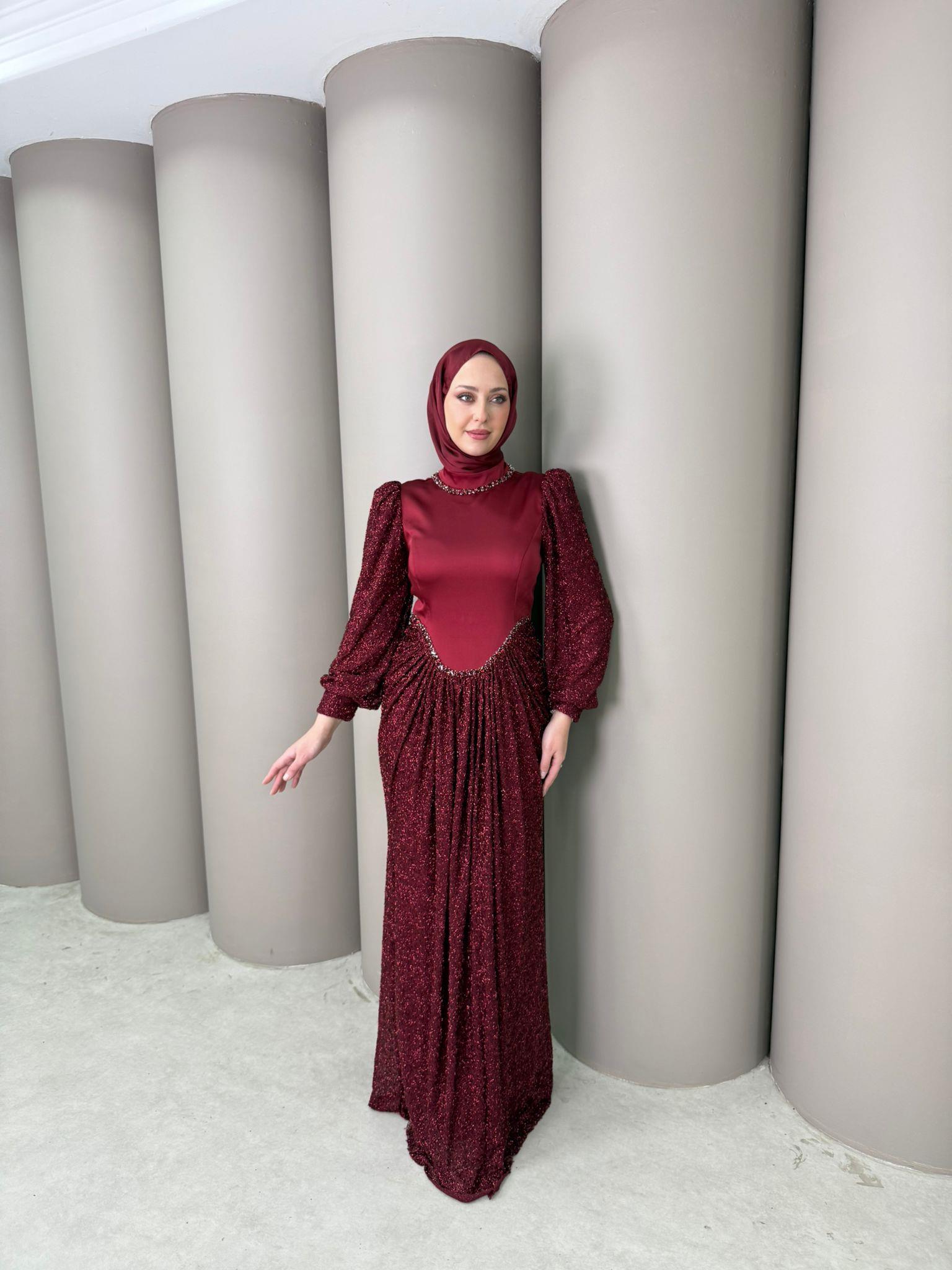 Abiye
Dilay Abiye Bordo