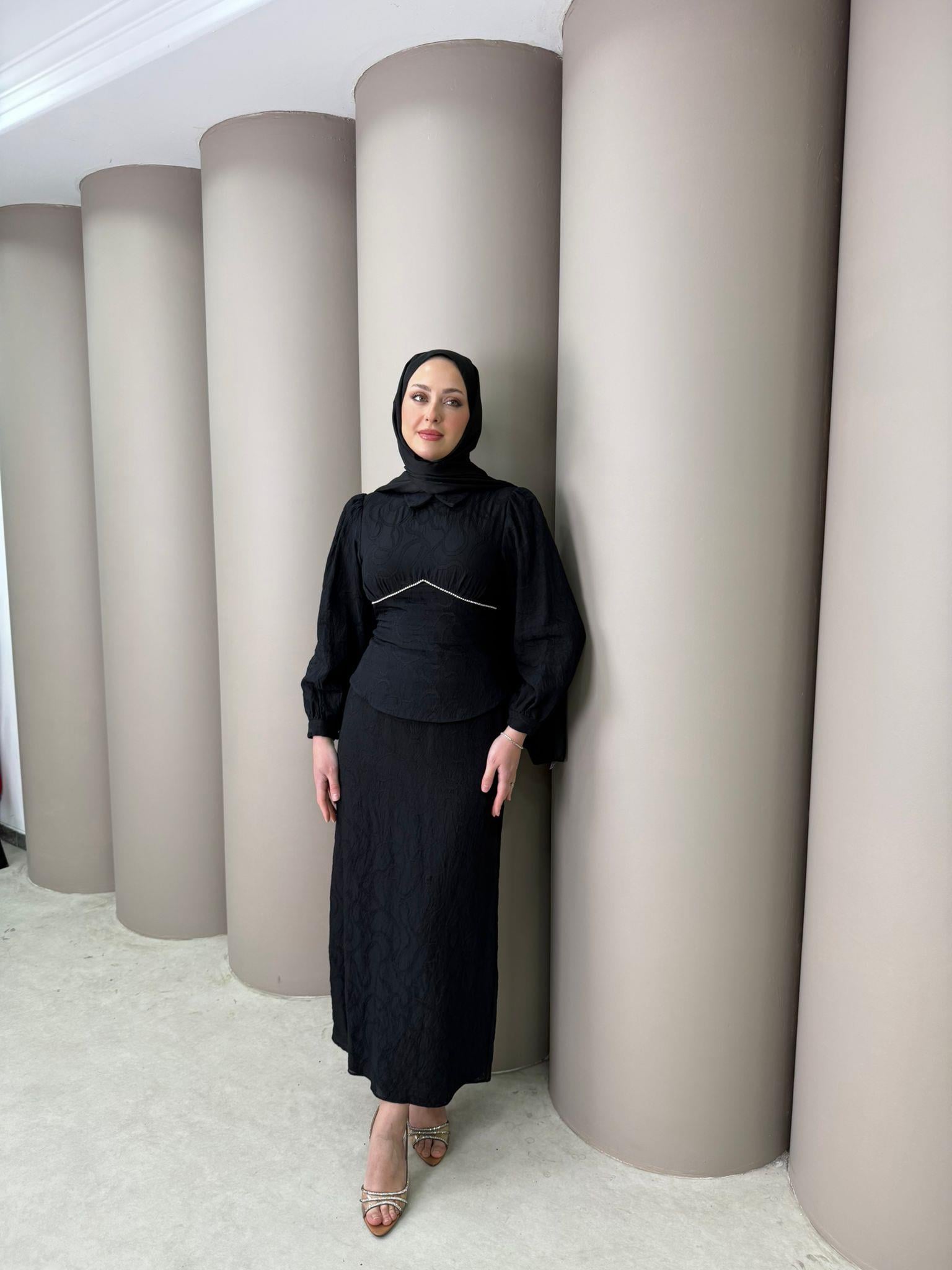 Abiye
Ebru Takım Siyah