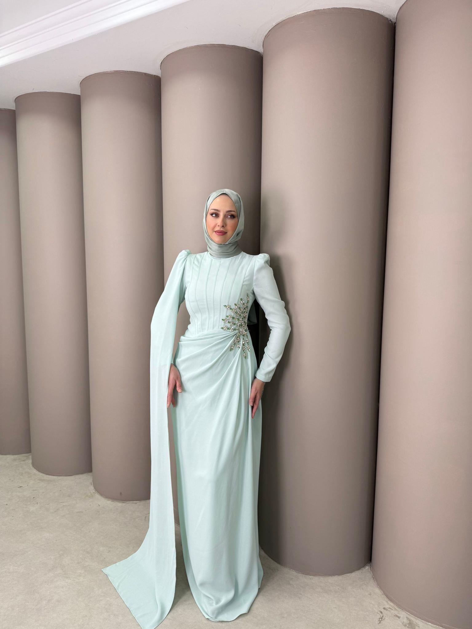 Abiye
Elira Abiye Mint Yeşil