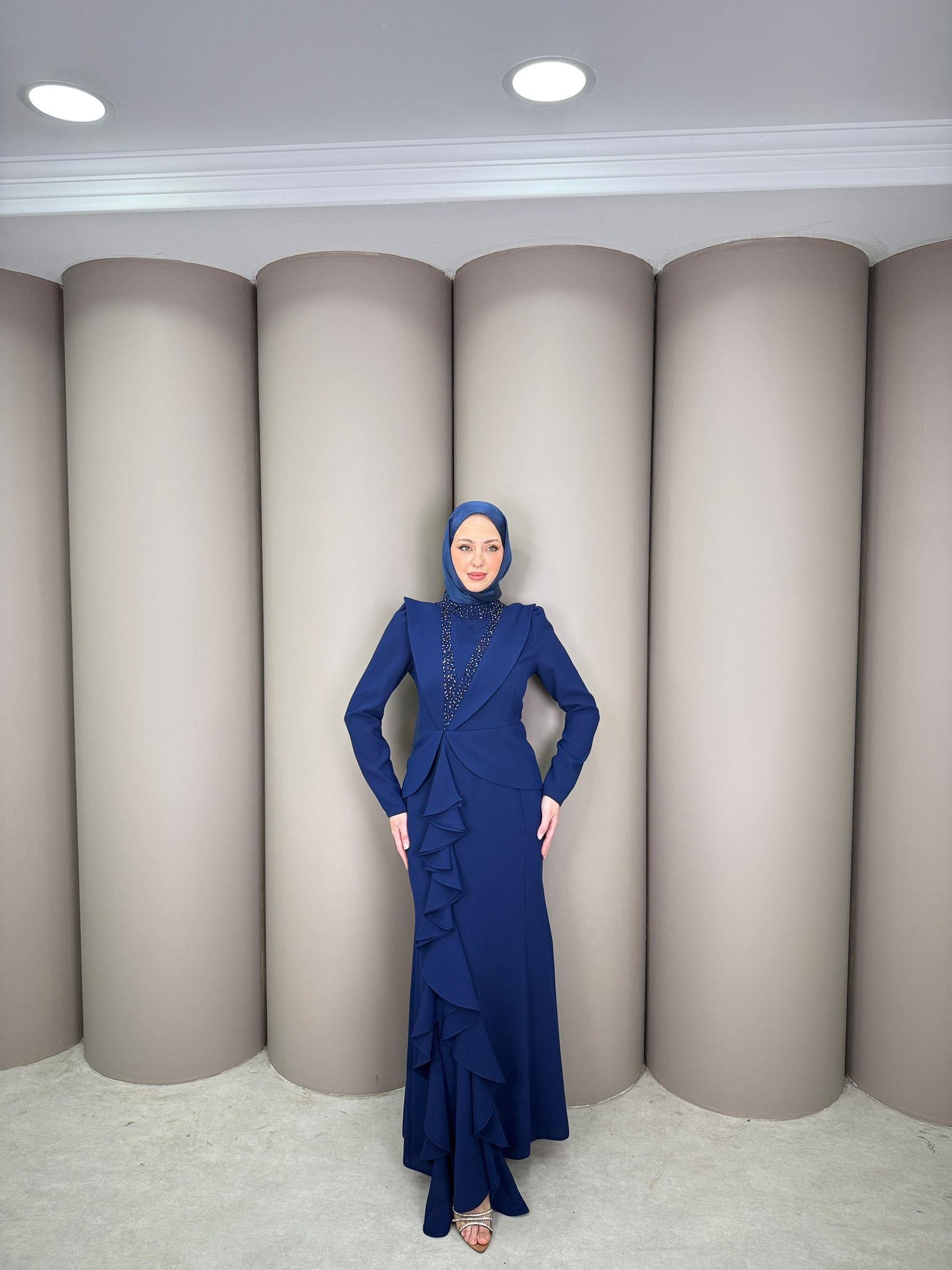 Abiye
İnci Abiye Açık Lacivert