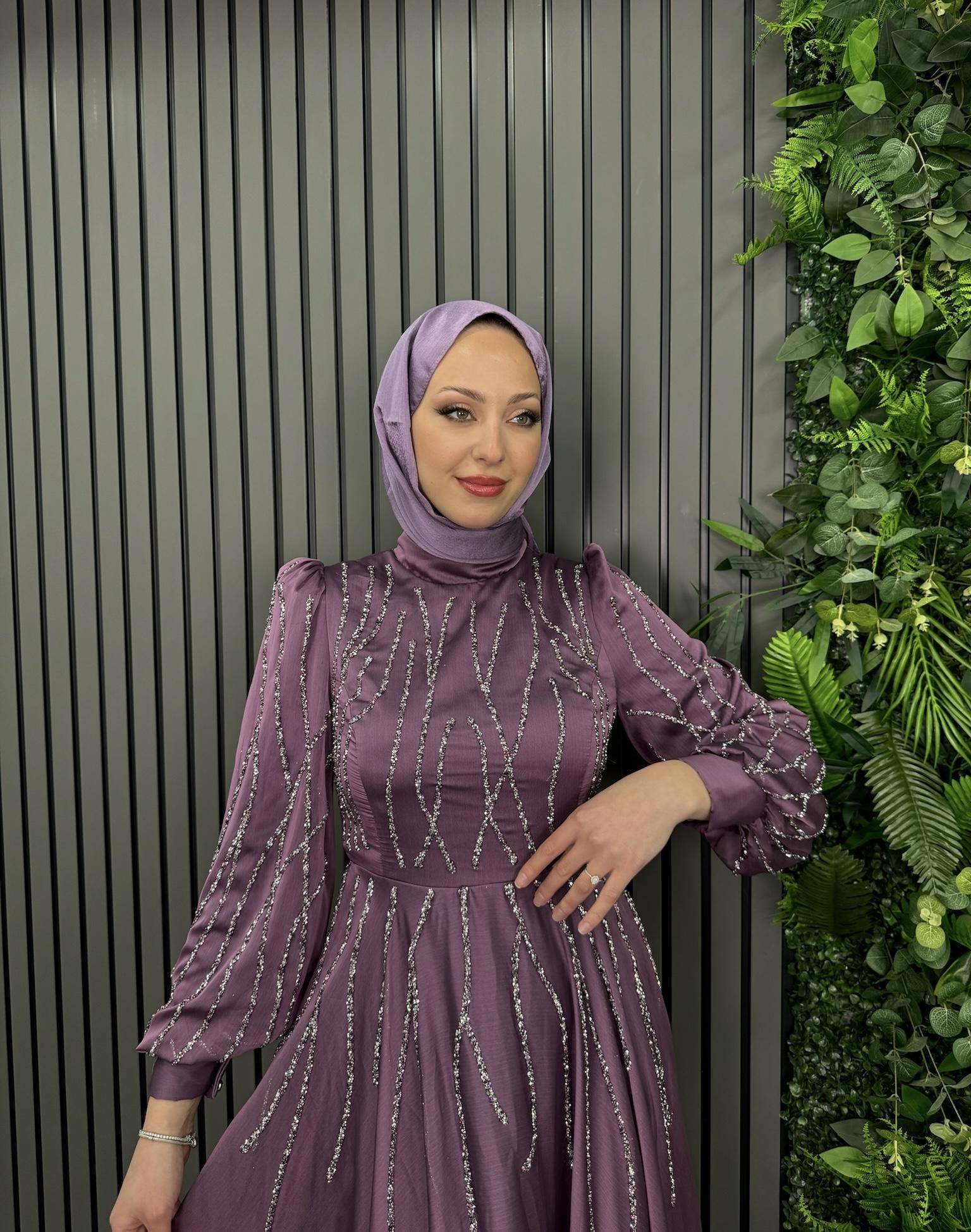 Abiye
Kayra Abiye Lila