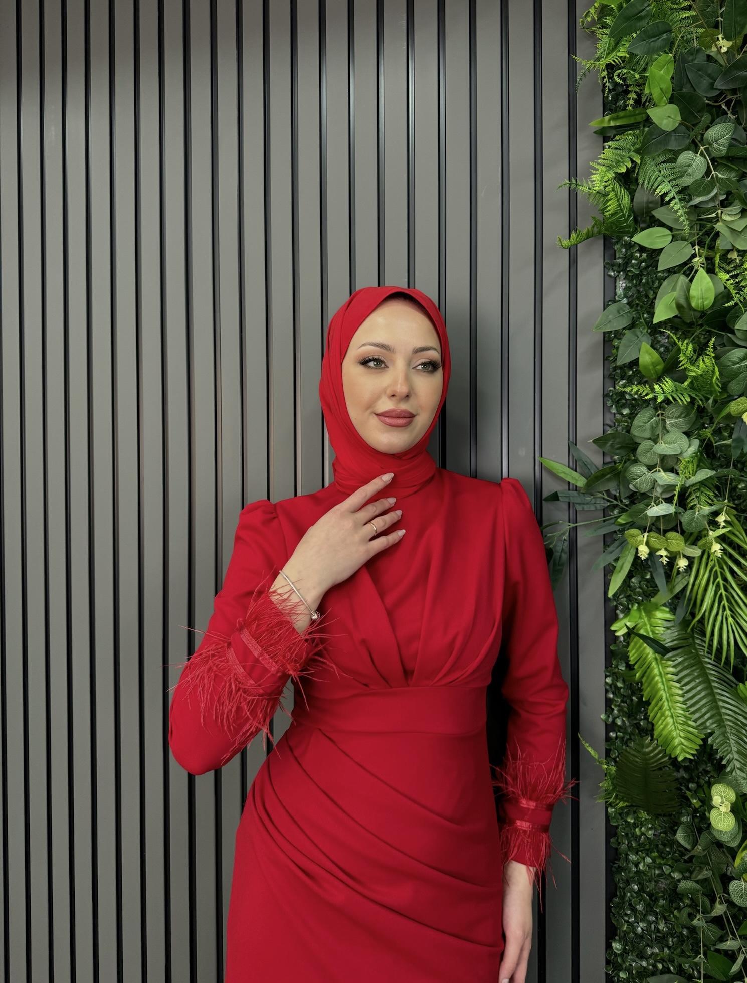 Abiye
Lal Abiye Kırmızı