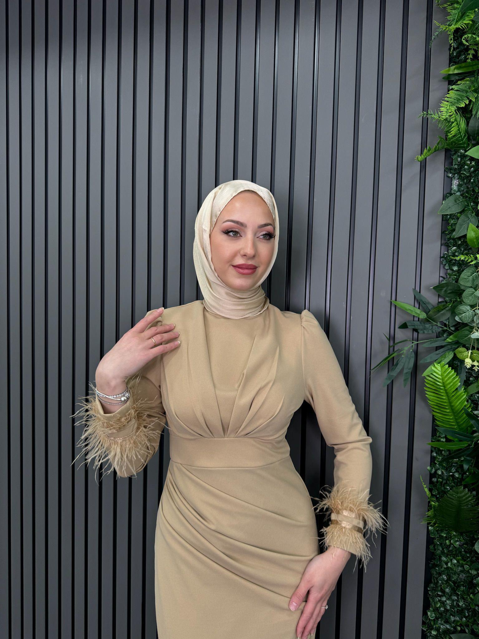 Abiye
Lal Abiye Krem