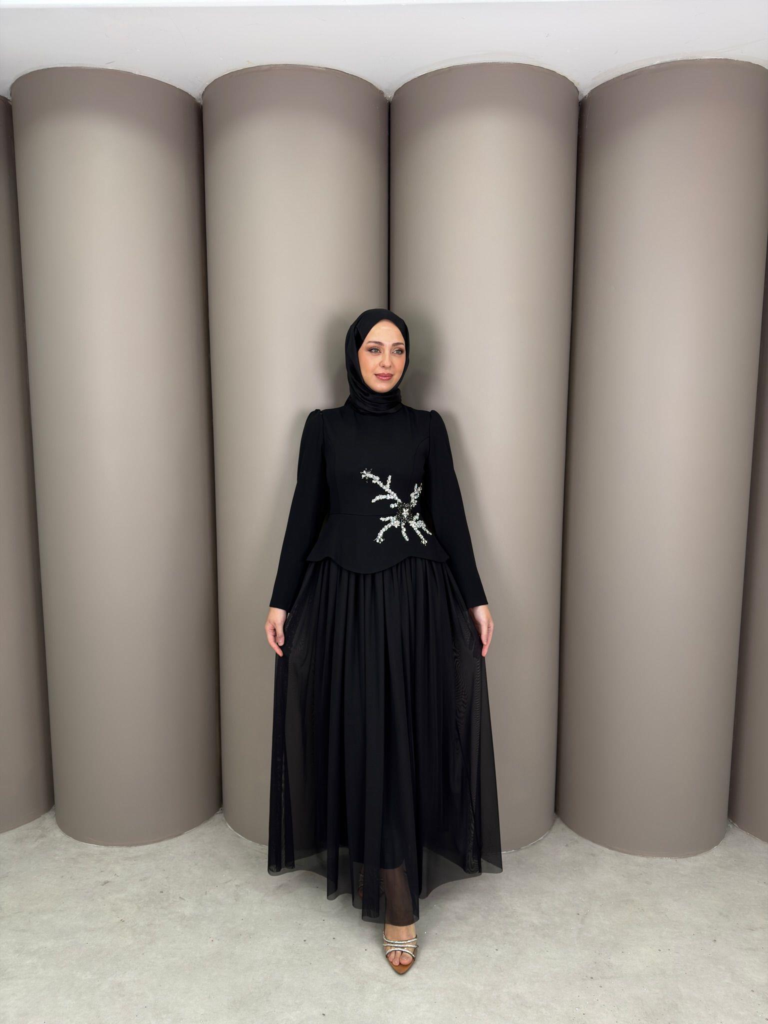 Abiye
Leman Abiye Siyah