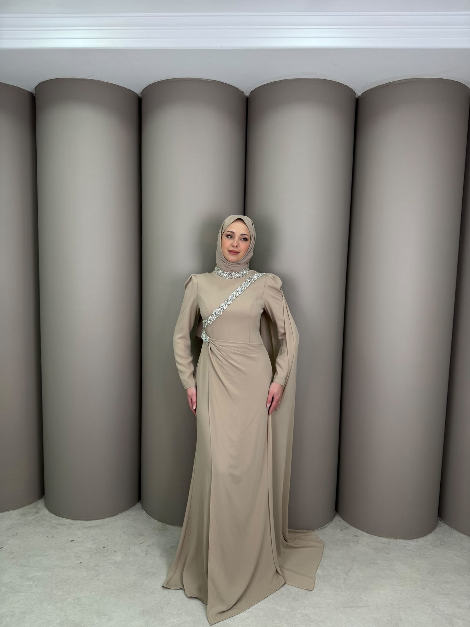 Abiye
Lilium Abiye Bej