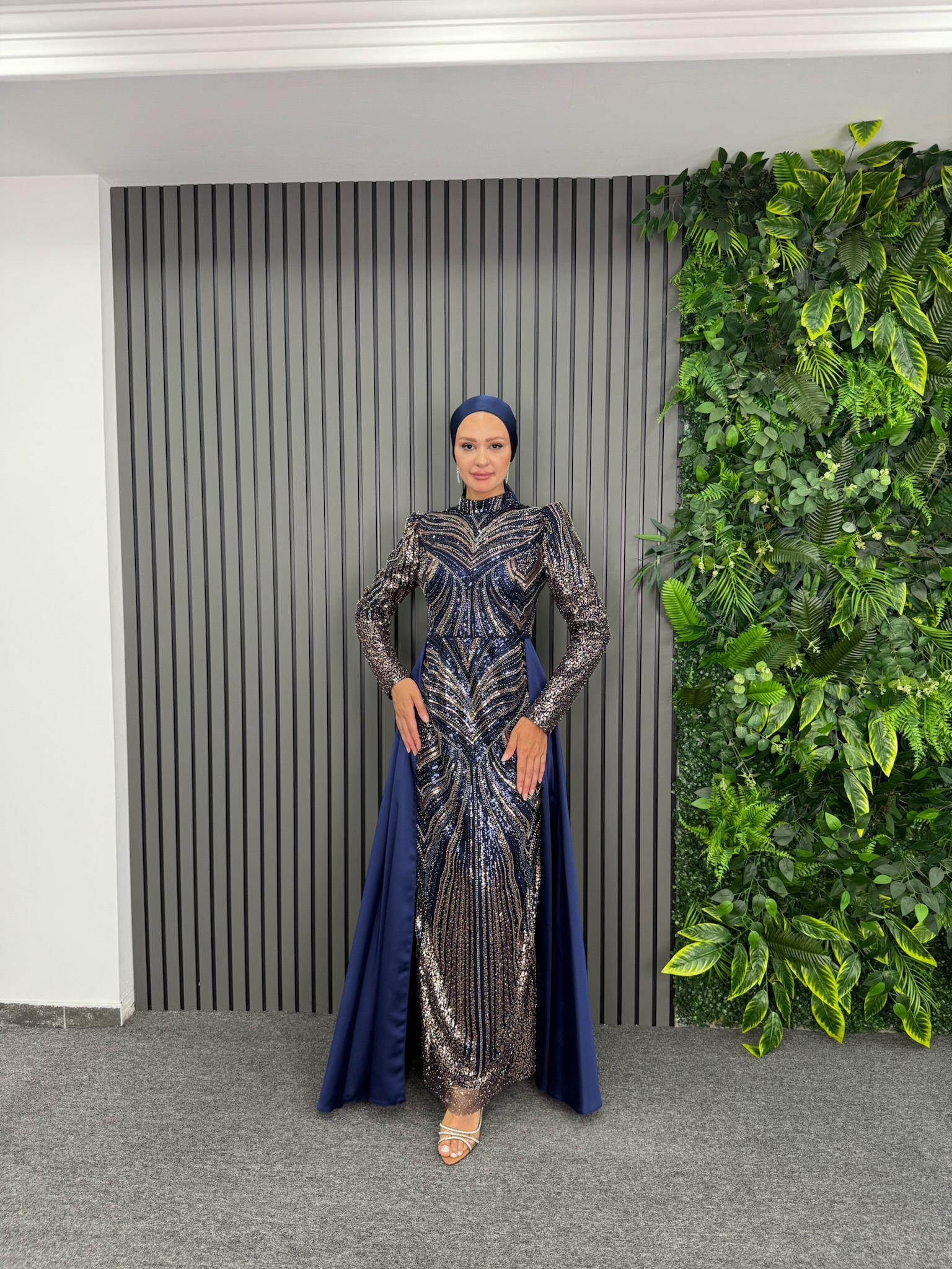 Abiye
Livia Abiye Lacivert