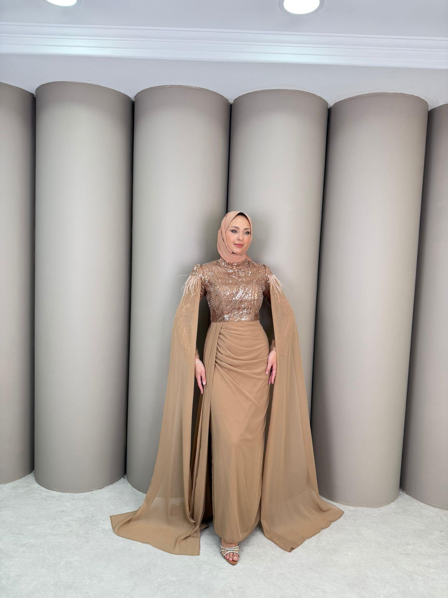 Abiye
Luna Abiye Gold