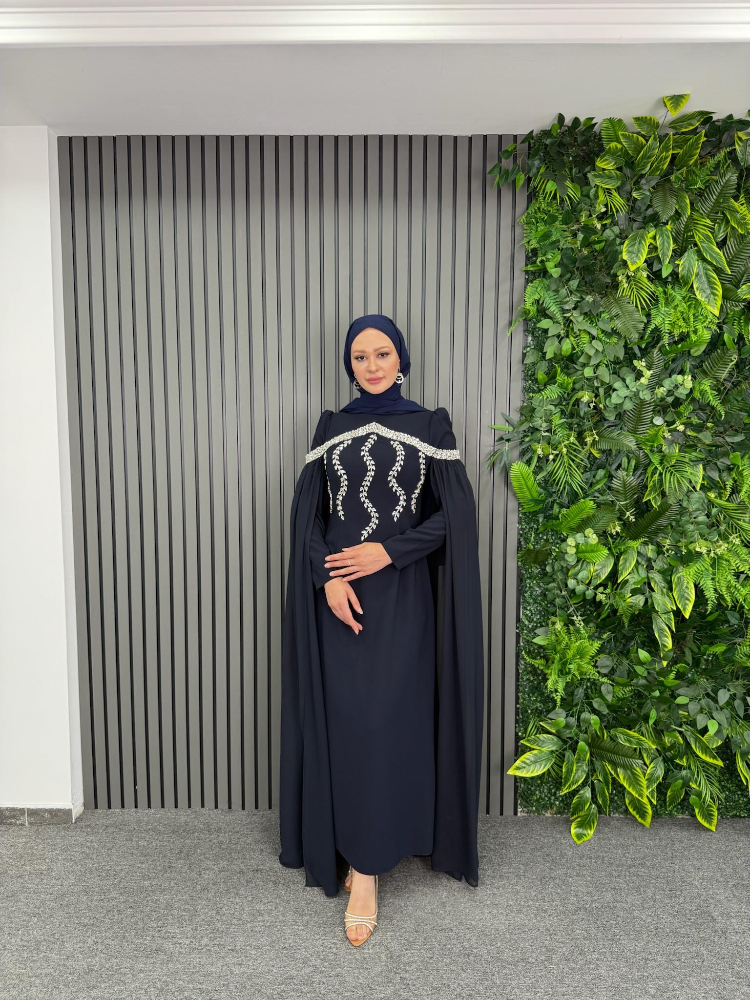 Abiye
Mine Abiye Lacivert