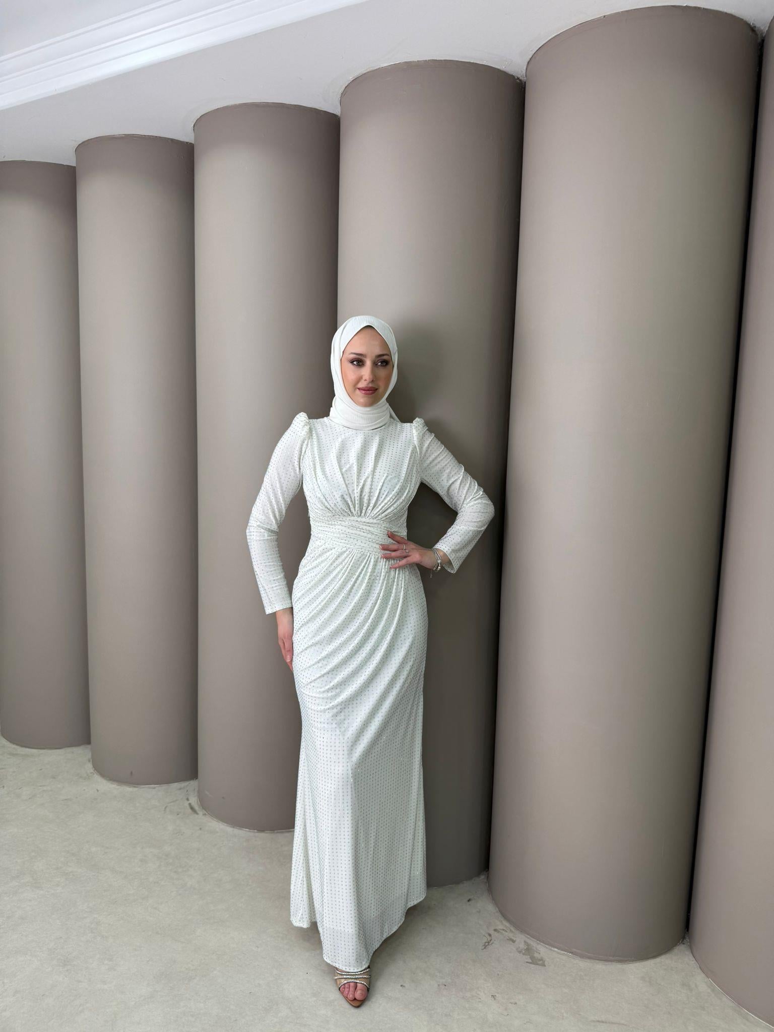 Abiye
Mira Abiye Beyaz