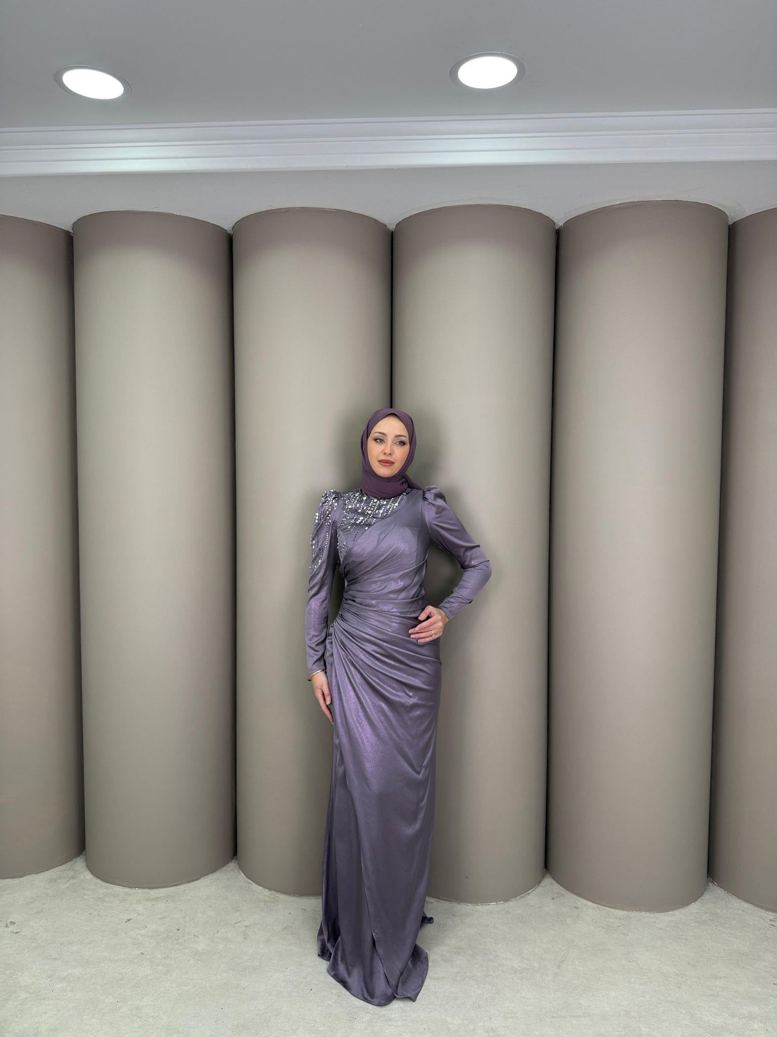 Abiye
Oya Abiye Lila