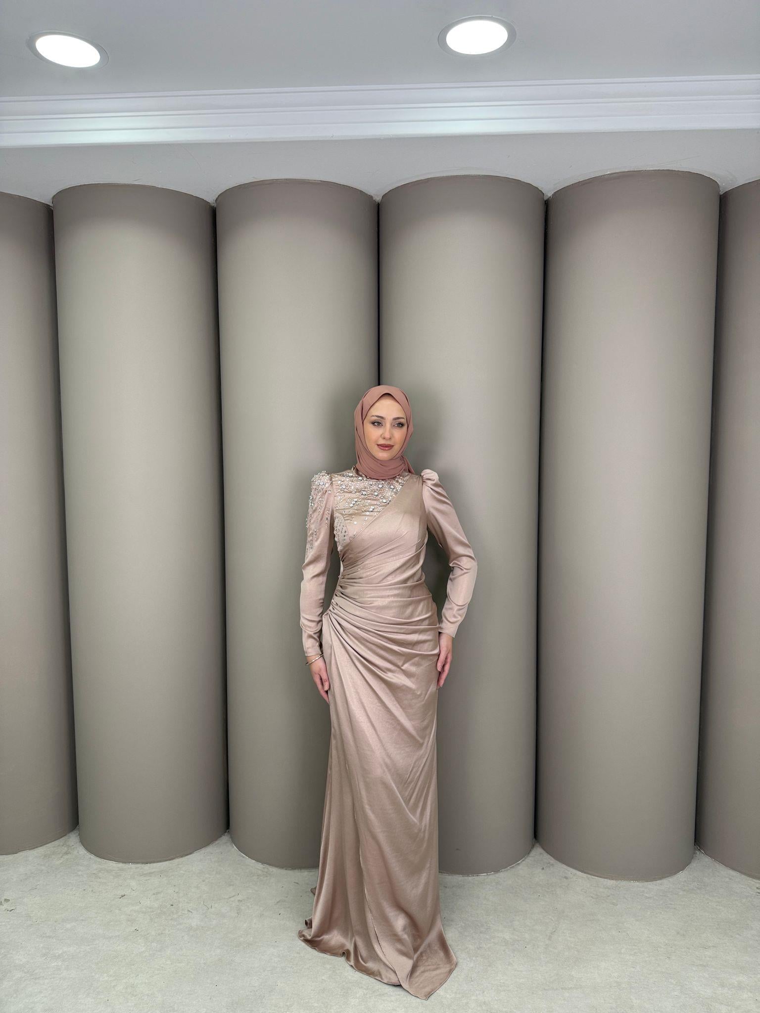 Abiye
Oya Abiye Pudra