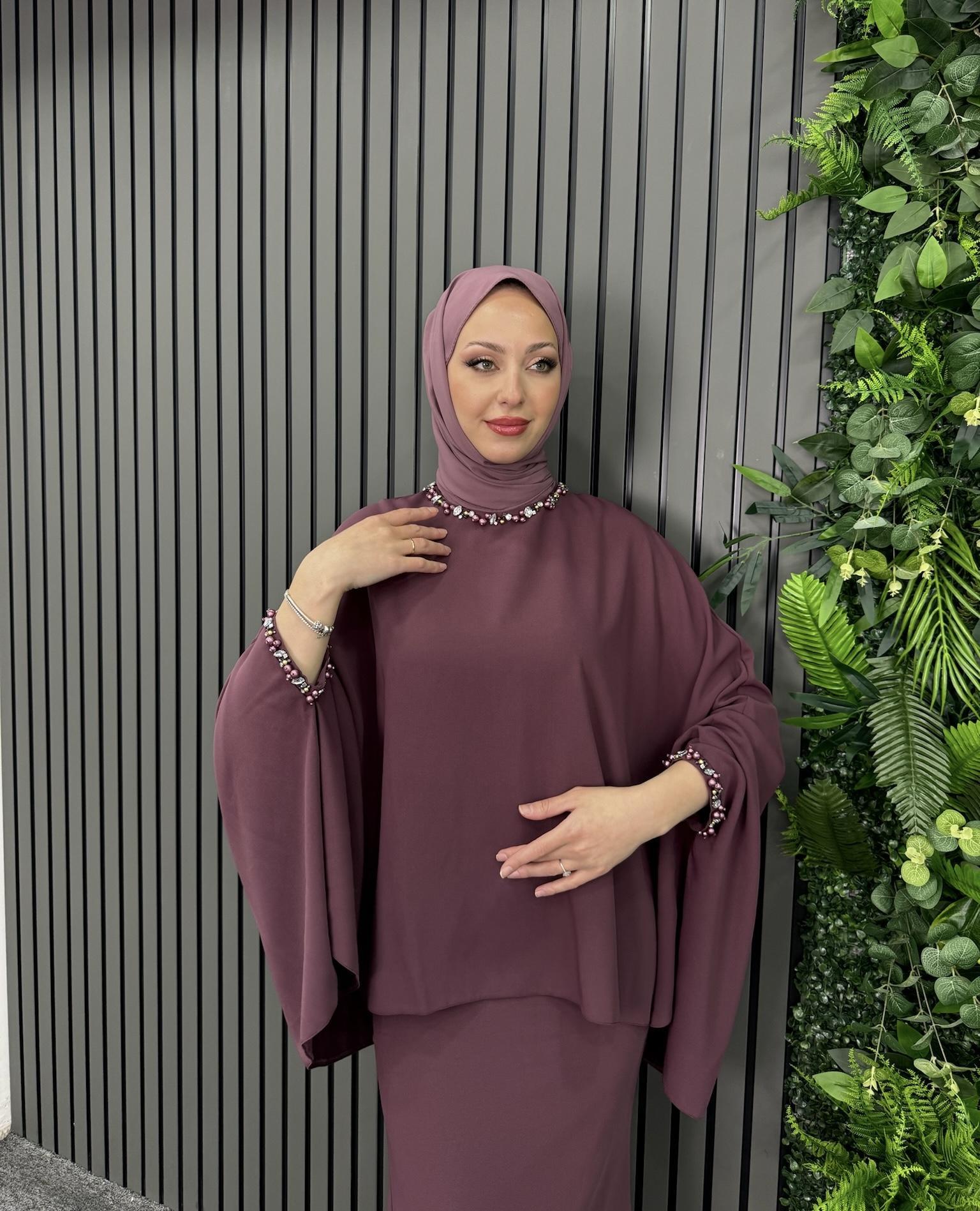 Abiye
Pelin Takım Gül Kurusu