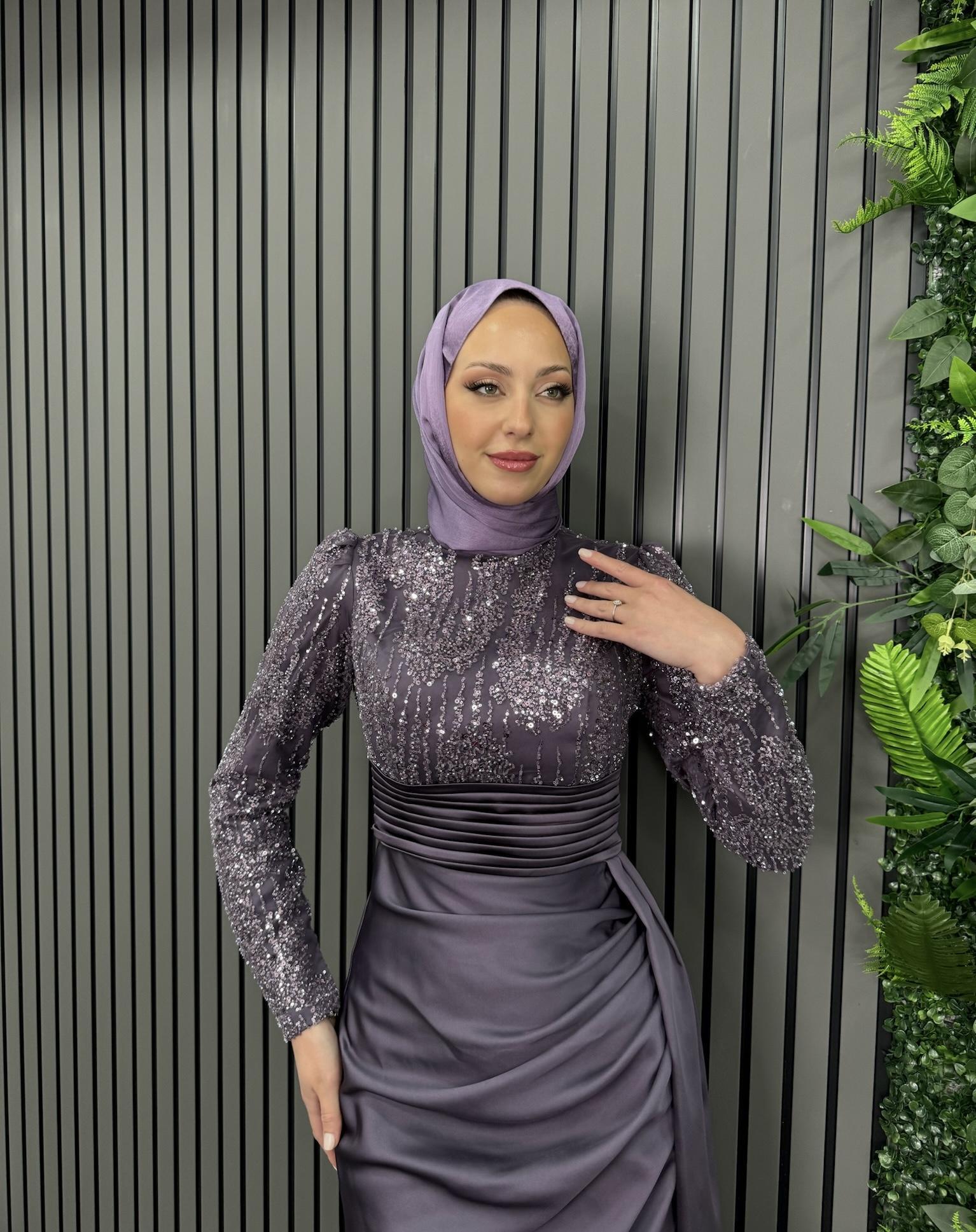 Abiye
Reyhan Abiye Lila