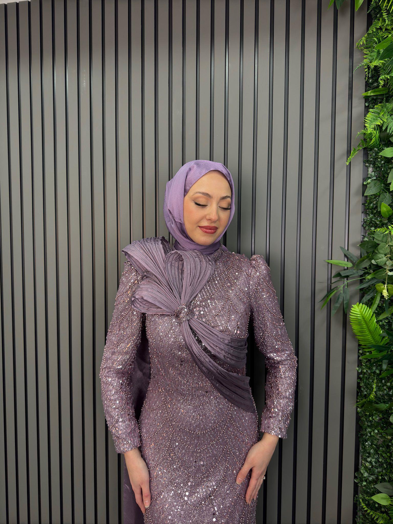 Abiye
Sahra Abiye Lila