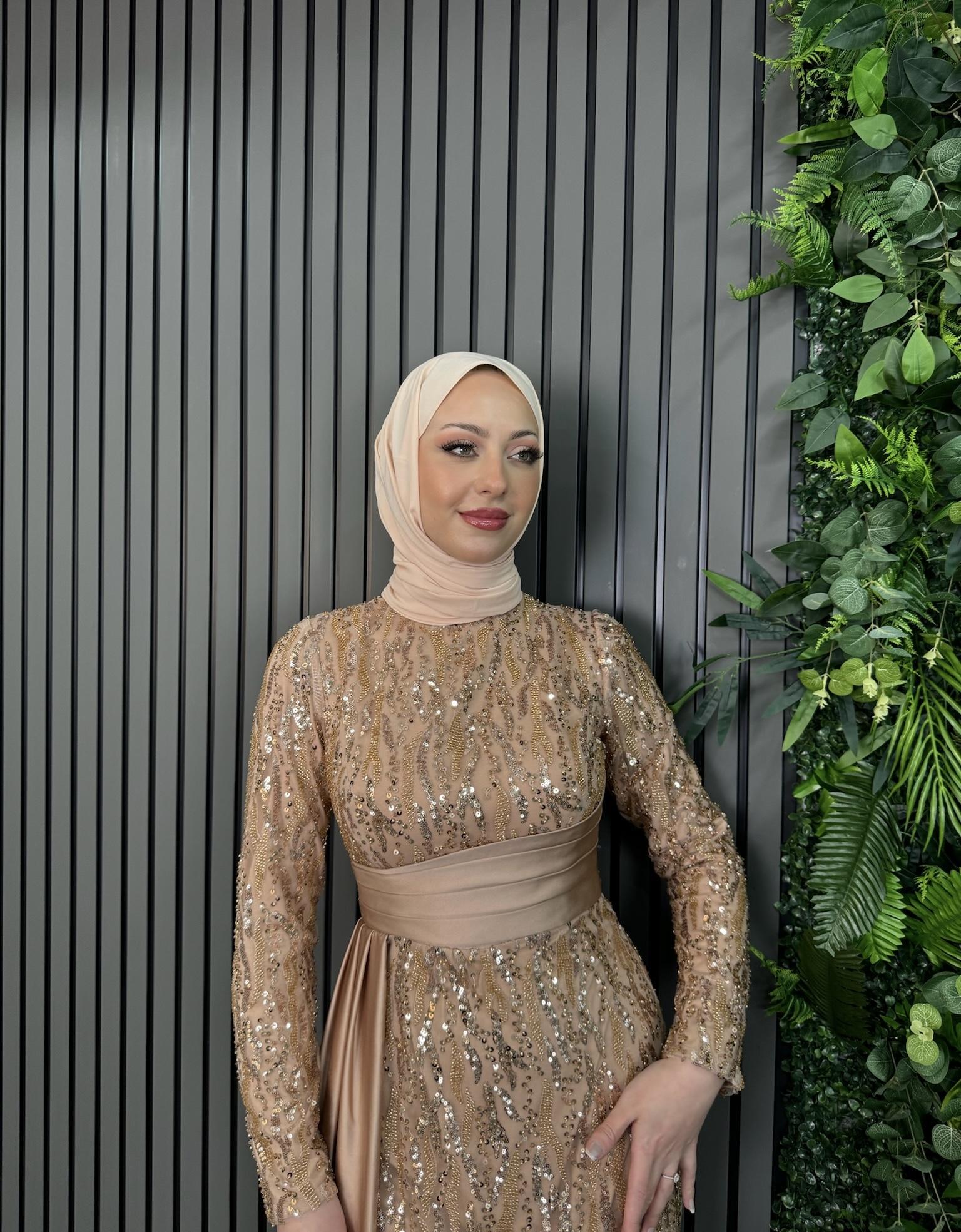 Abiye
Sara Abiye Gold