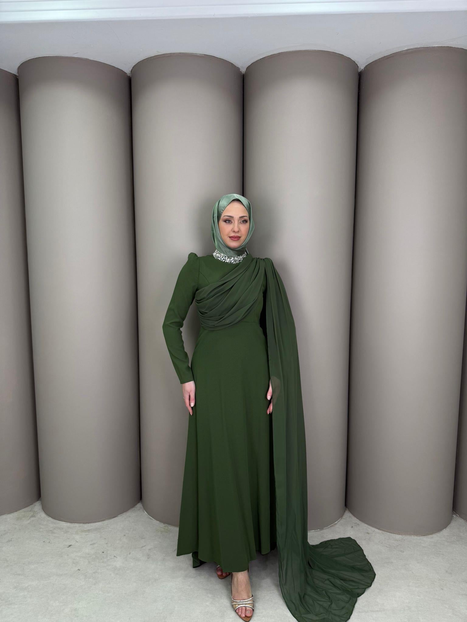 Abiye
Sare Abiye Çağla Yeşil