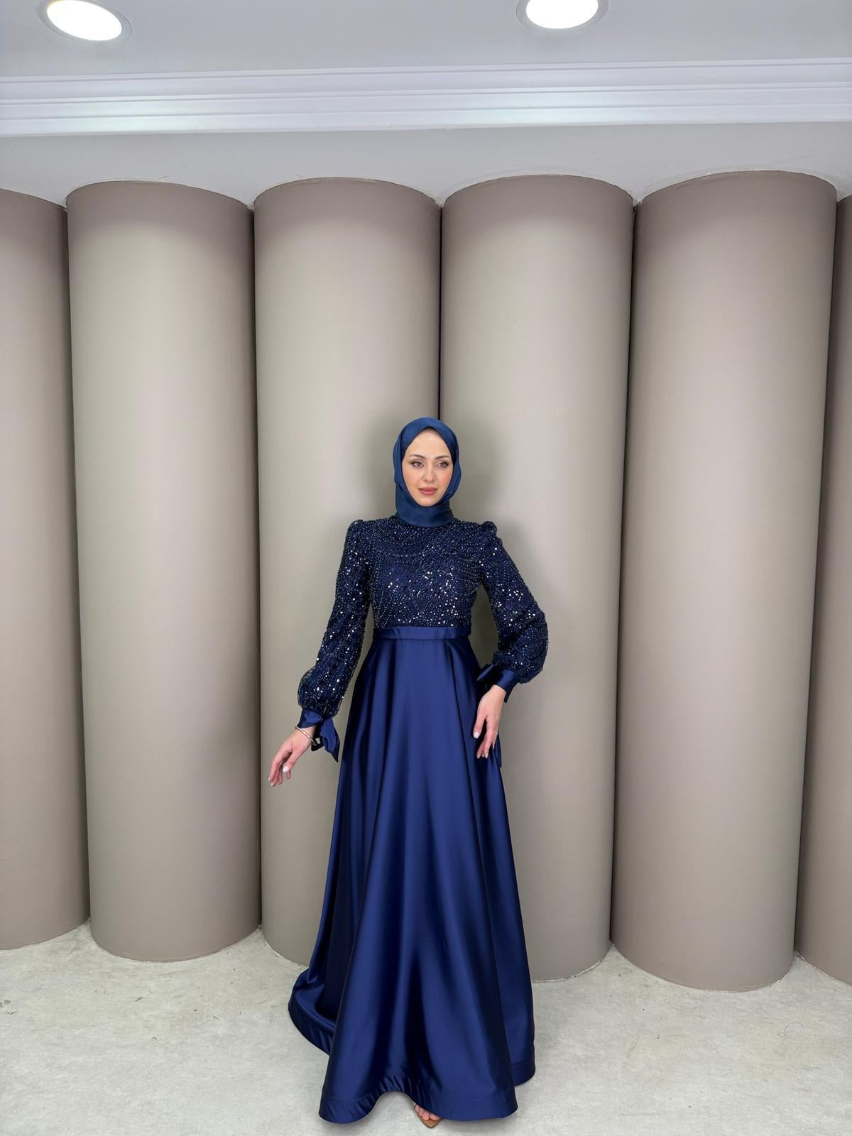 Abiye
Saten Sinem Abiye Lacivert