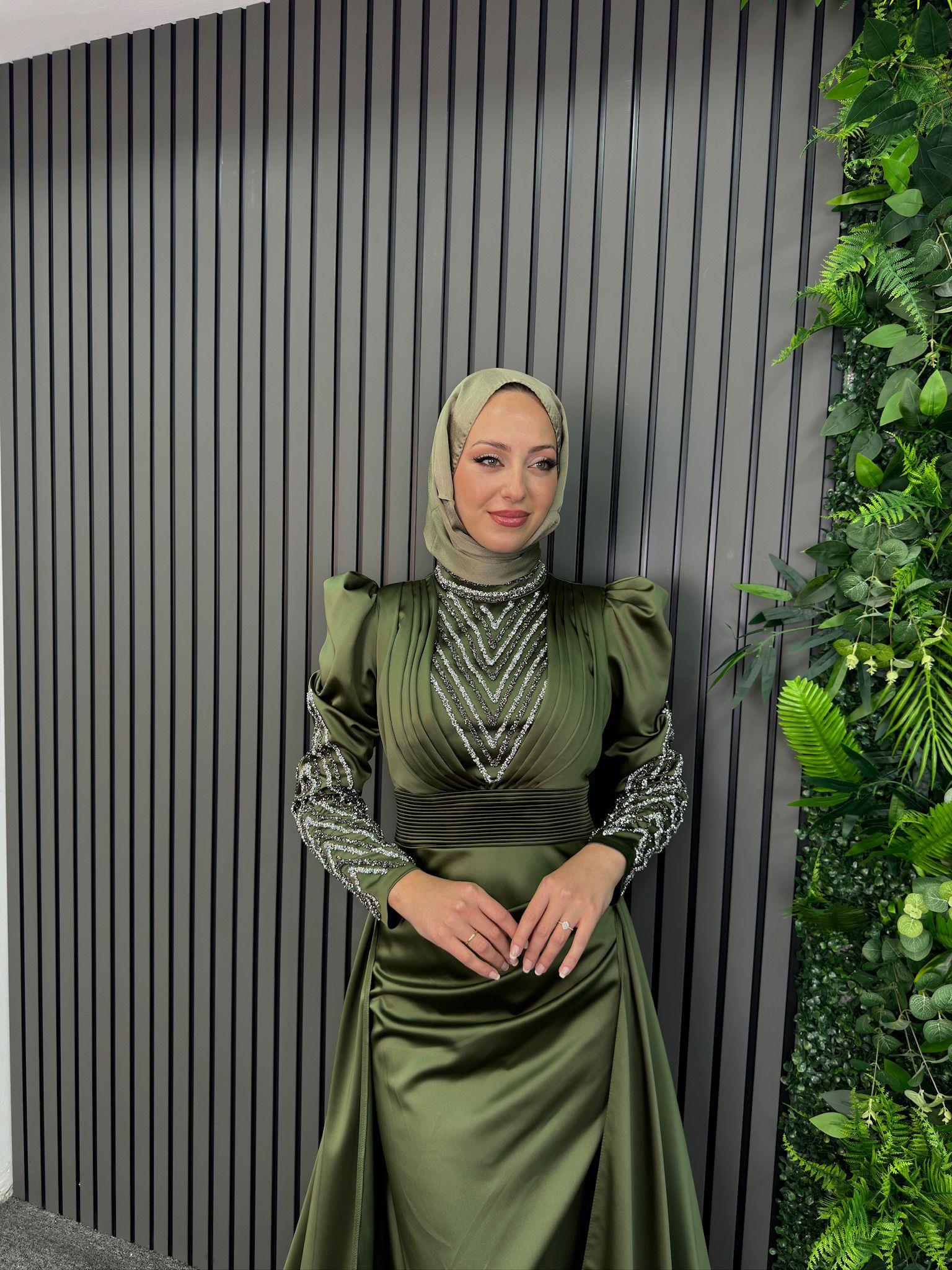 Abiye
Senem Abiye Çağla Yeşili