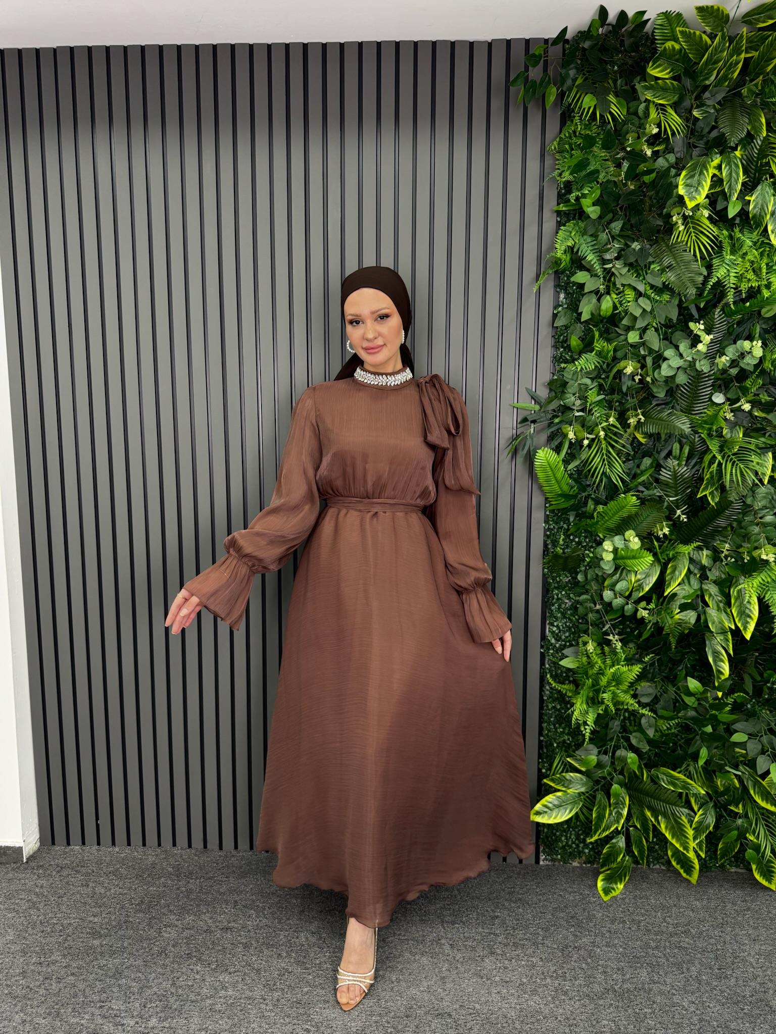 Abiye
Solea Abiye Sütlü Kahve